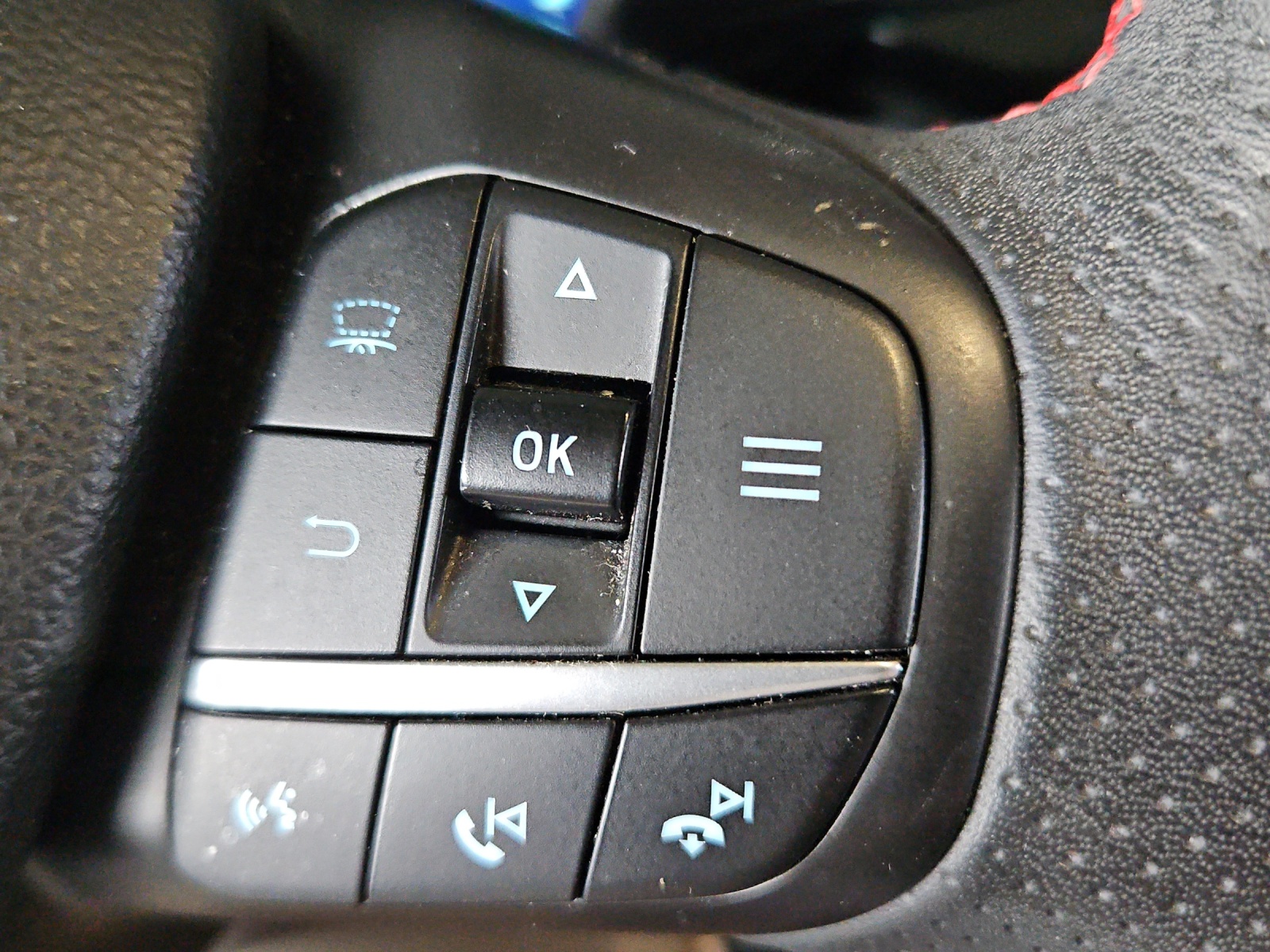 FORD Kuga 2.5 PHEV ST-Line X 2WD-image-14