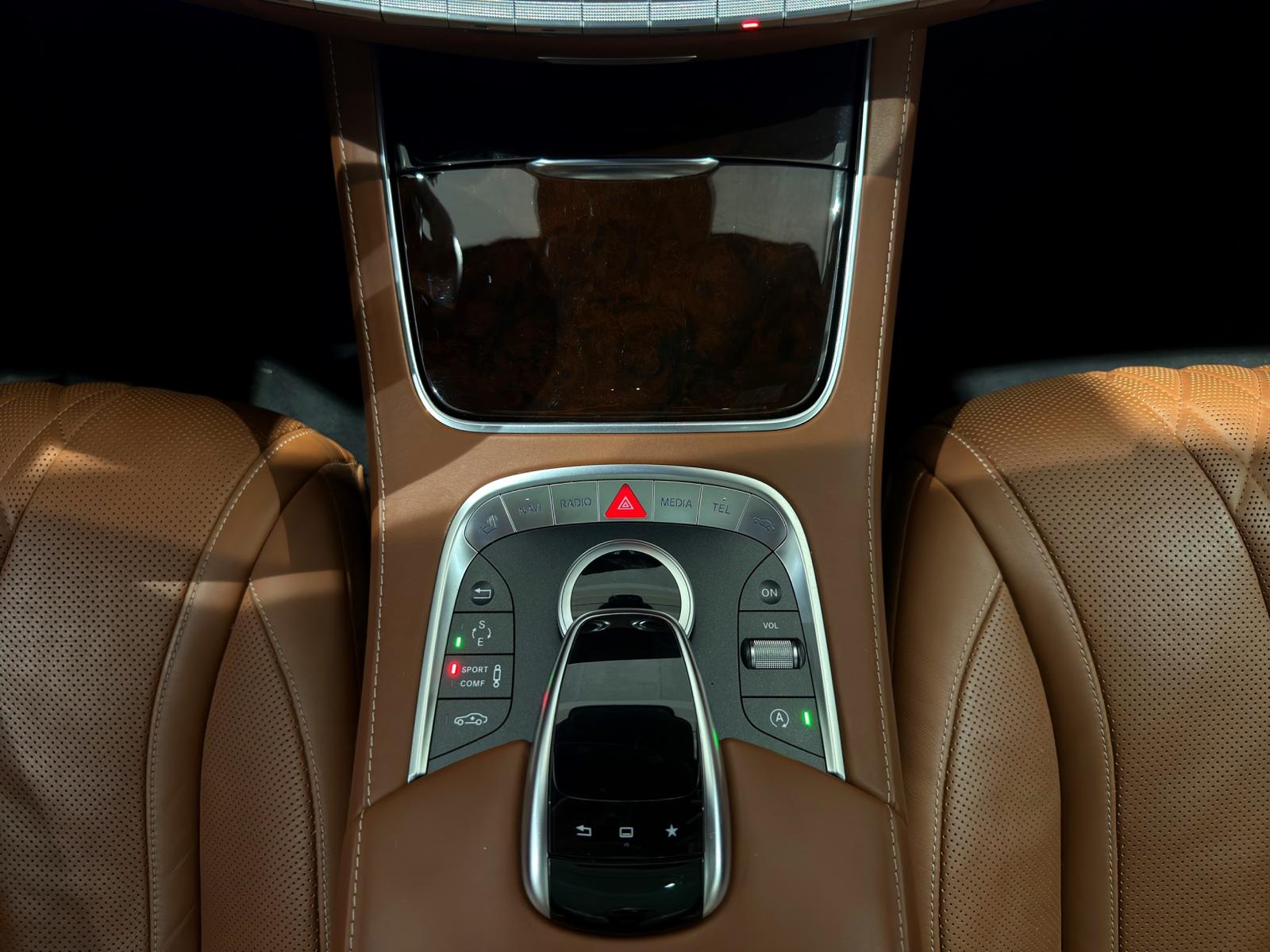 MERCEDES-BENZ S 500 Coupé 4Matic 9G-Tronic-image-19