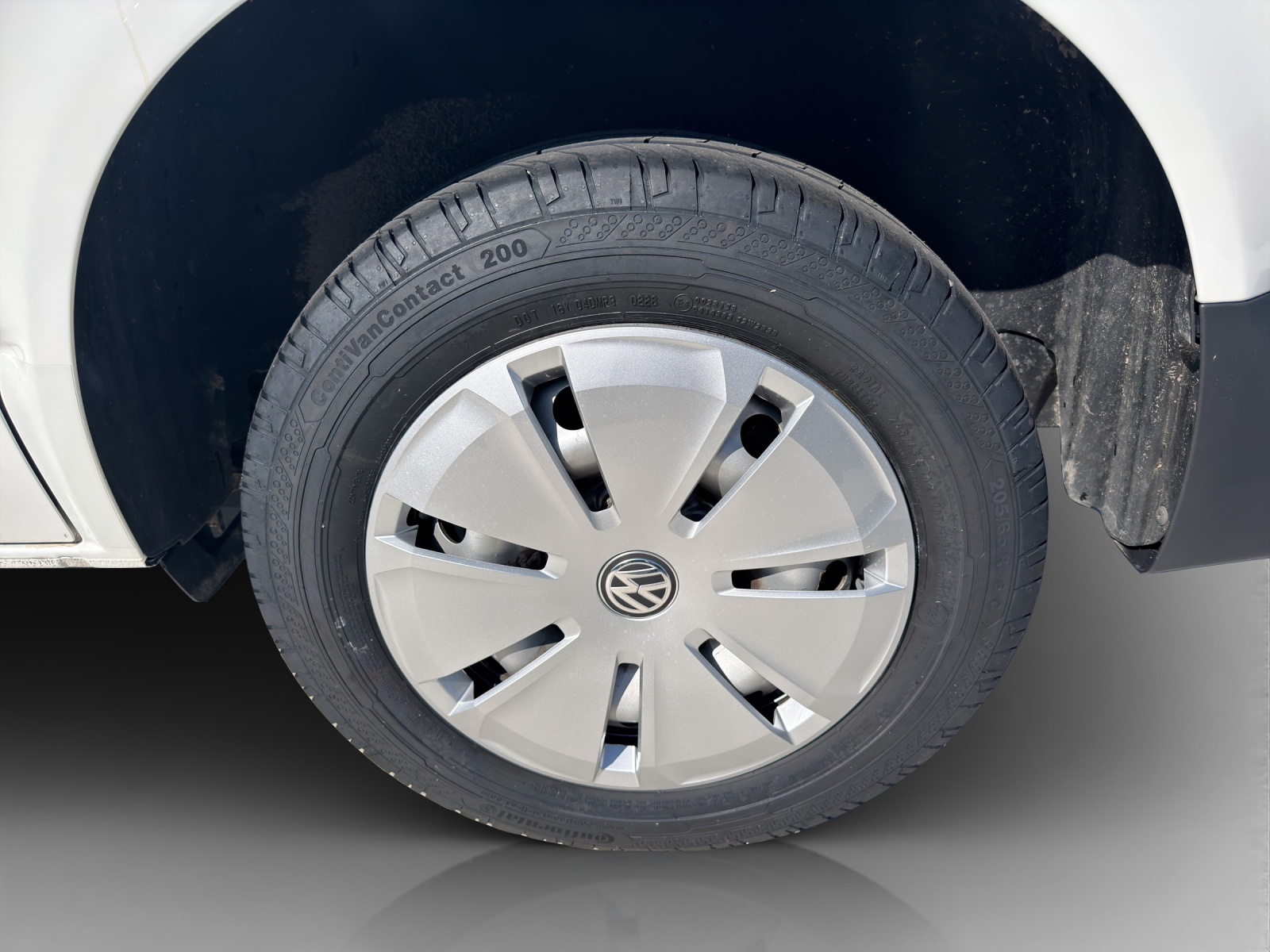VW T6.1 2.0 TDI-image-15