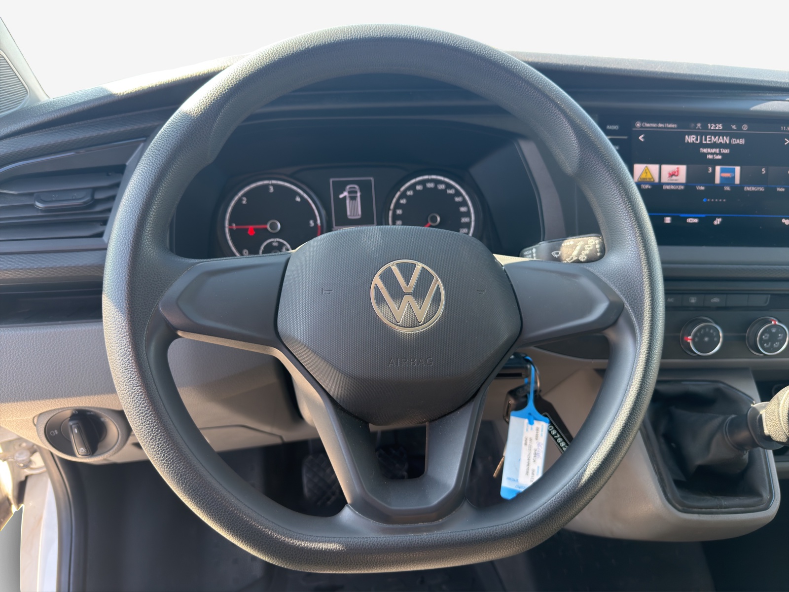 VW T6.1 2.0 TDI-image-9