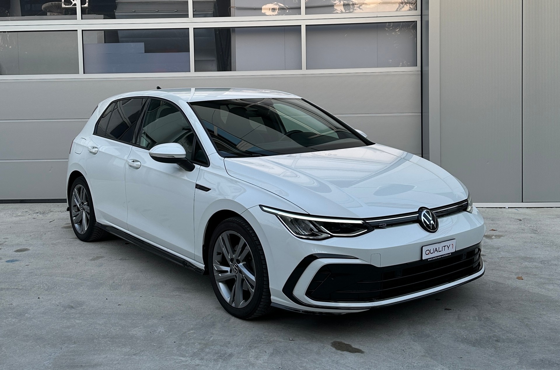 VW Golf 1.5 eTSI mHEV ACT R-Line DSG