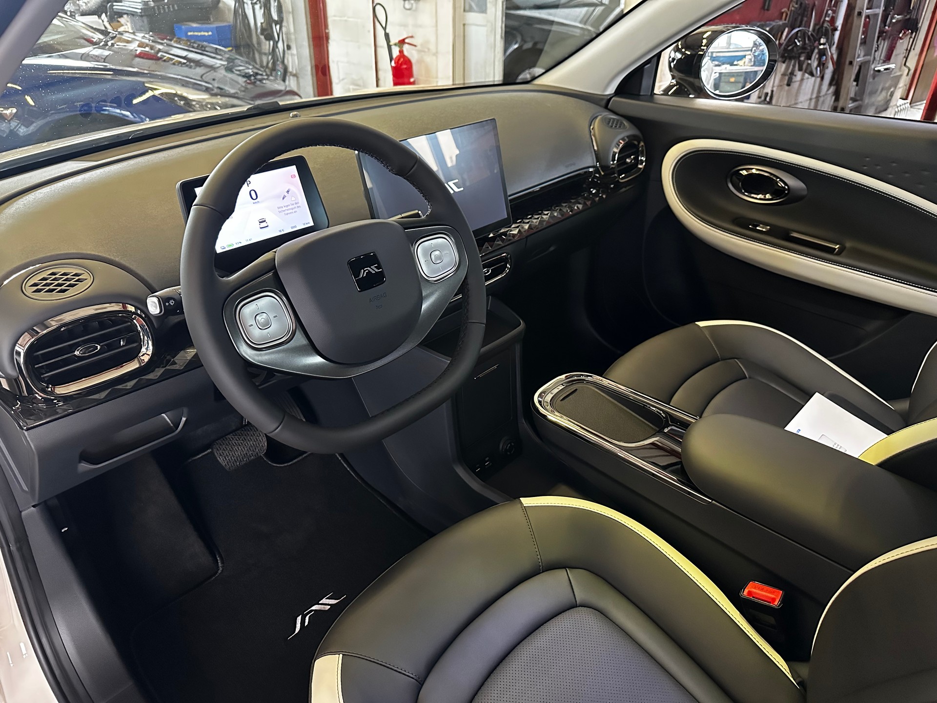 JAC E30X 41 kWh City-image-12