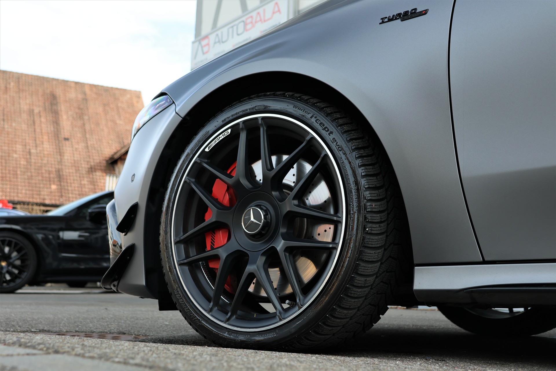 MERCEDES-BENZ A 45 S AMG 4Matic+ Speedshift (CH)-image-8