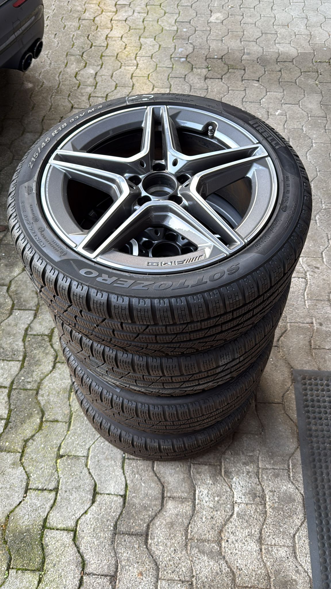 MERCEDES-BENZ A 45 S AMG 4Matic+ Speedshift (CH)-image-30