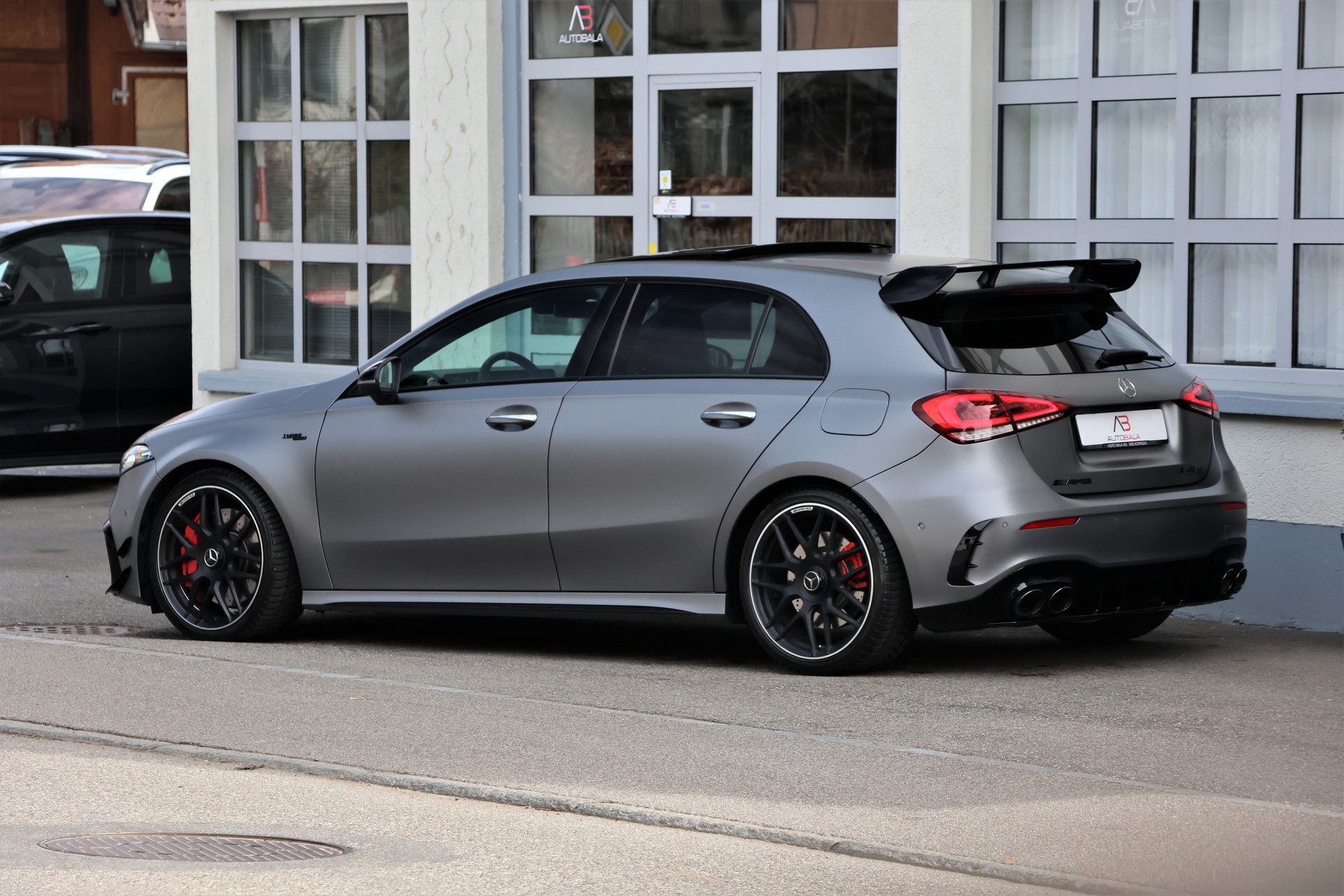 MERCEDES-BENZ A 45 S AMG 4Matic+ Speedshift (CH)-image-4