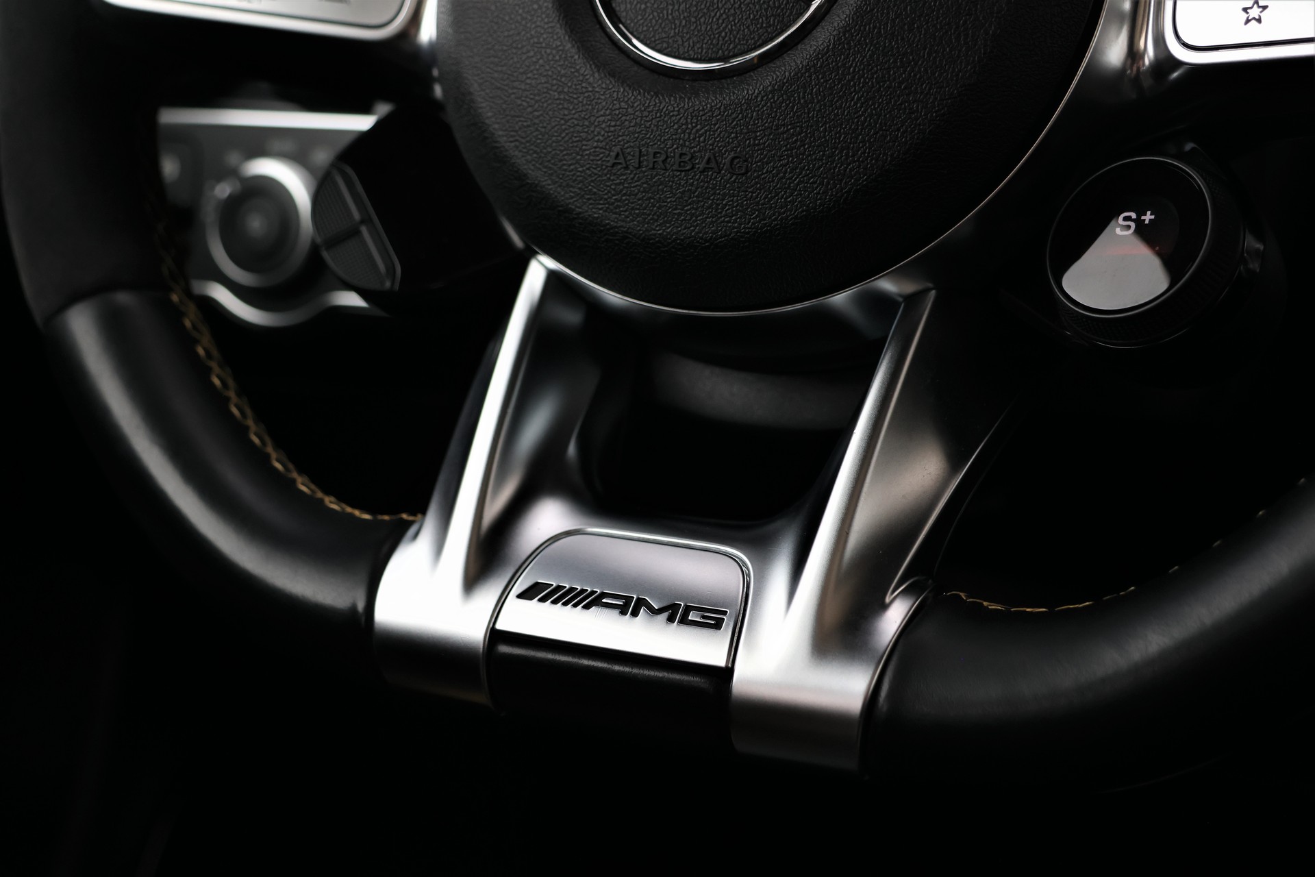 MERCEDES-BENZ A 45 S AMG 4Matic+ Speedshift (CH)-image-18