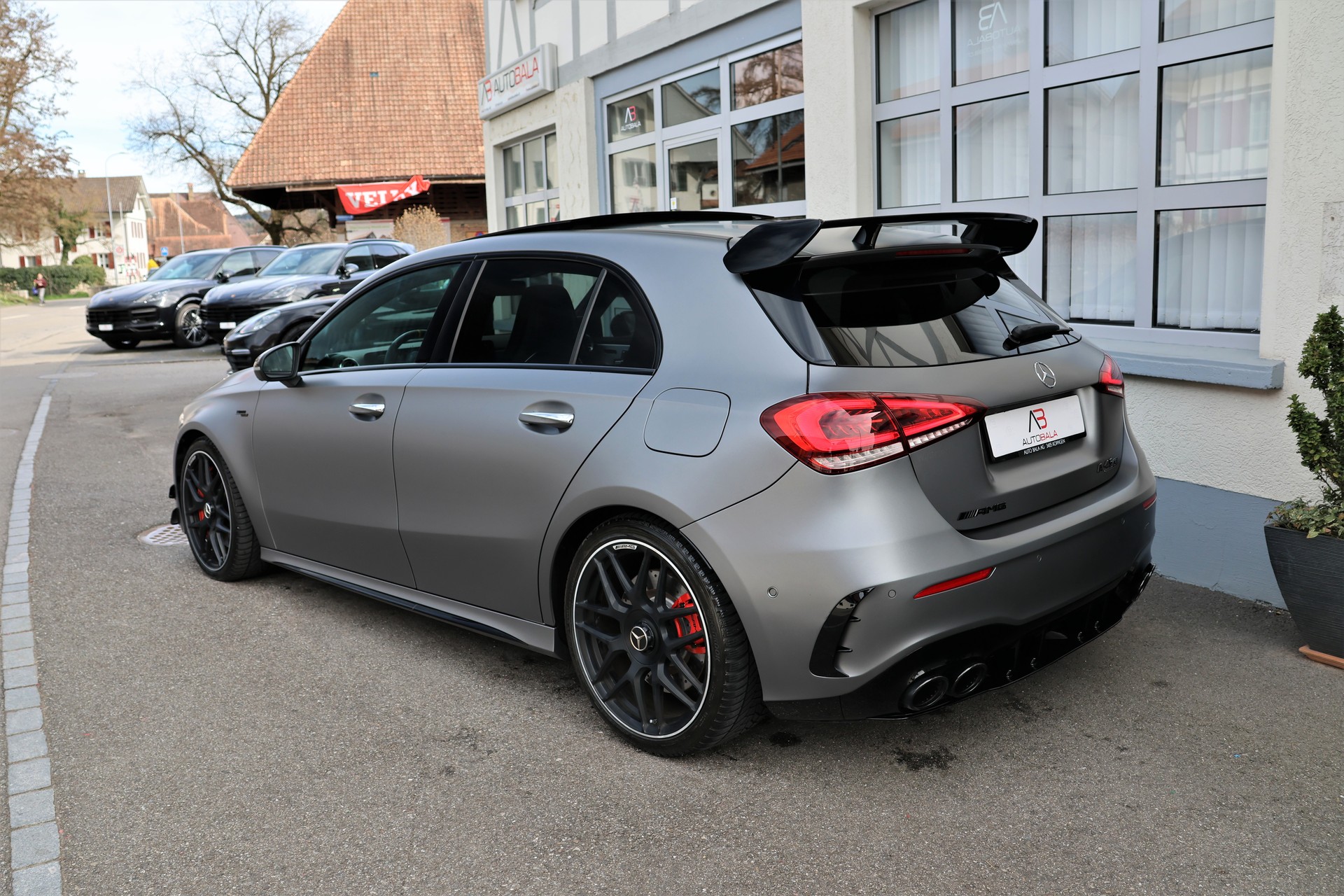 MERCEDES-BENZ A 45 S AMG 4Matic+ Speedshift (CH)-image-6