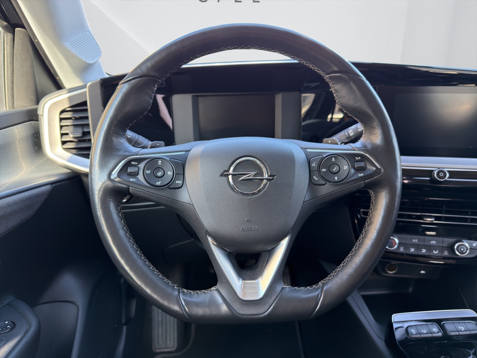 OPEL Mokka 1.2 T 130 Edition-image-16