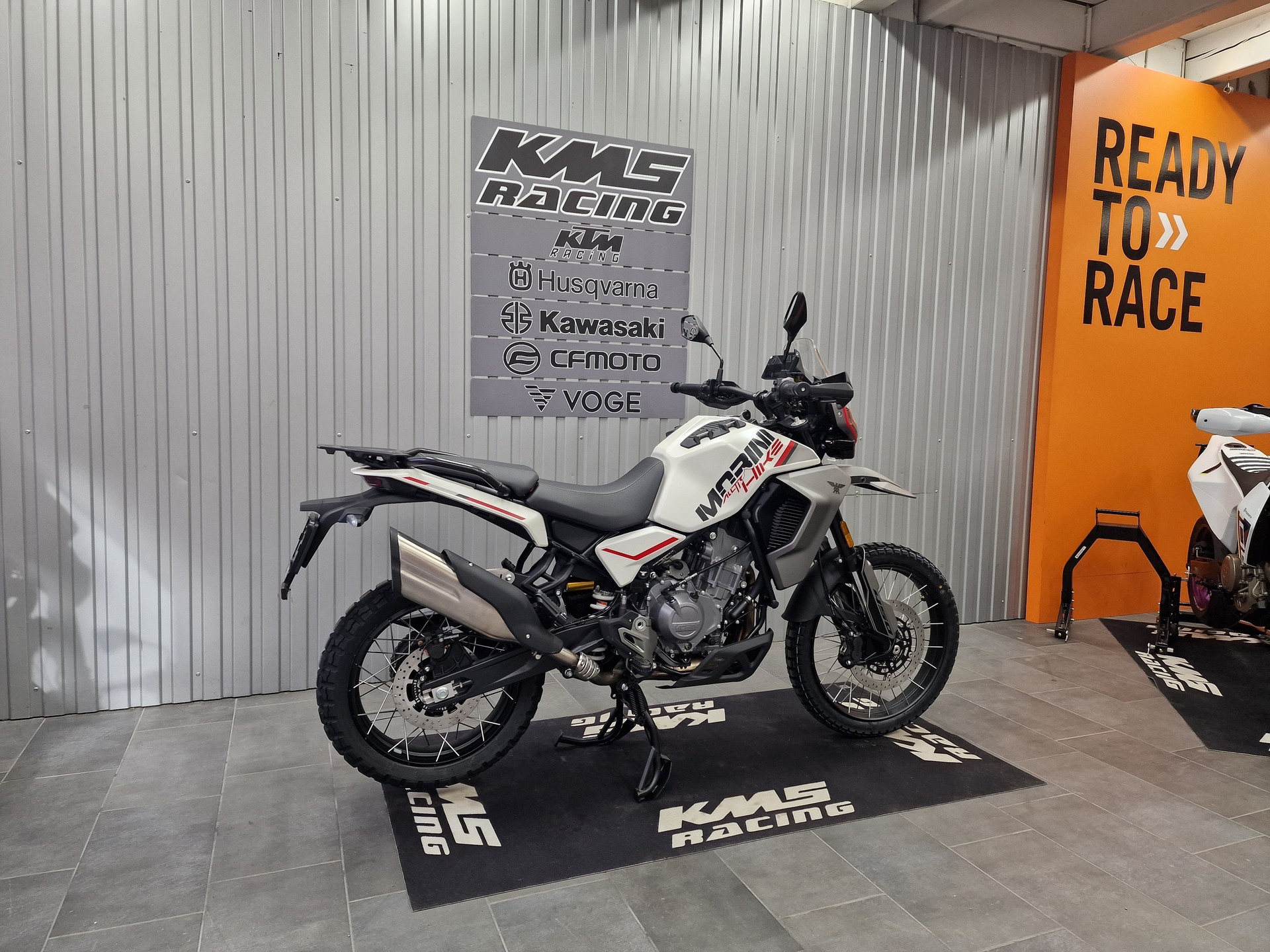MOTO MORINI Allthrike 450-showroom-element-1