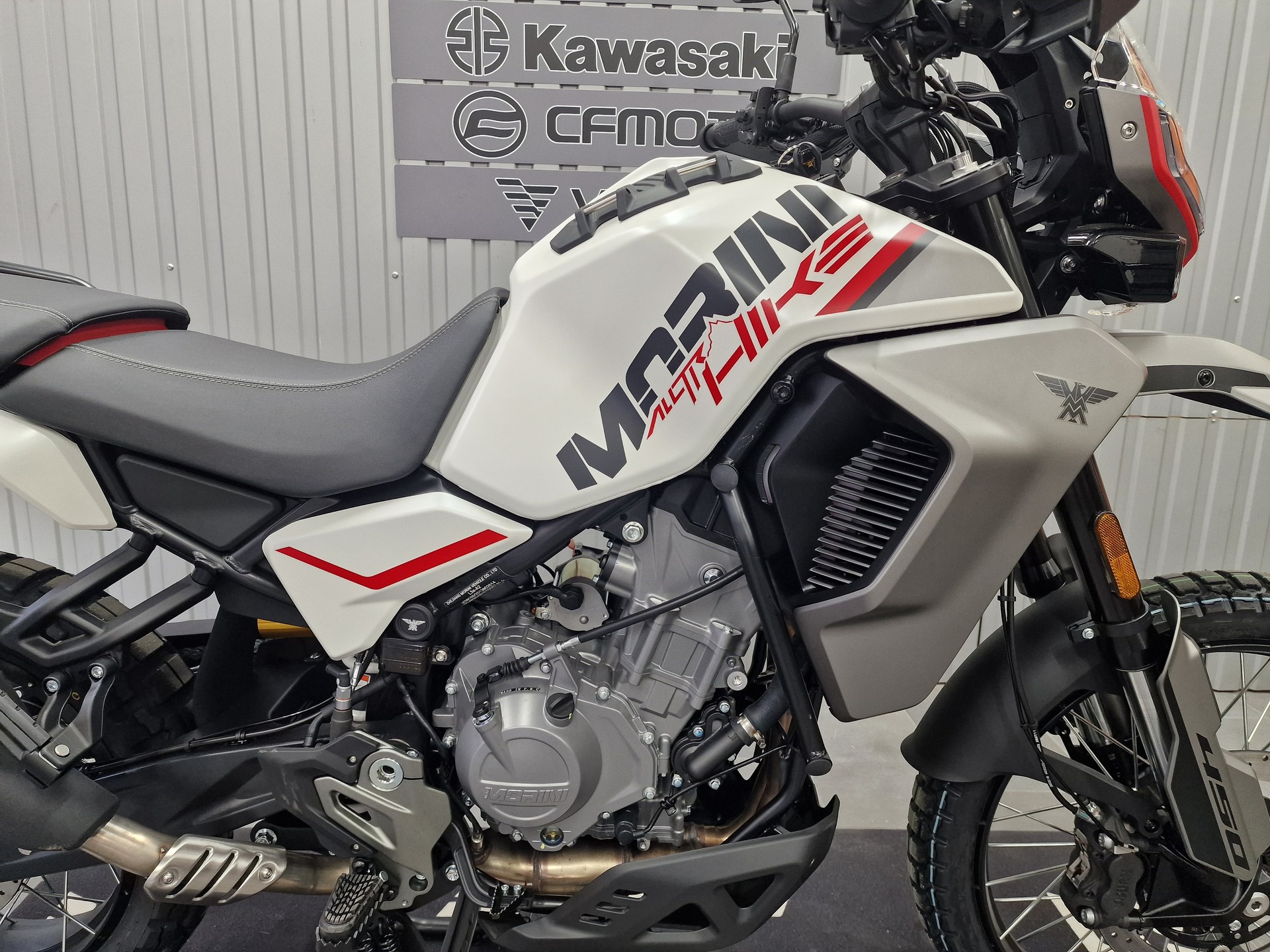 MOTO MORINI Allthrike 450-showroom-element-3