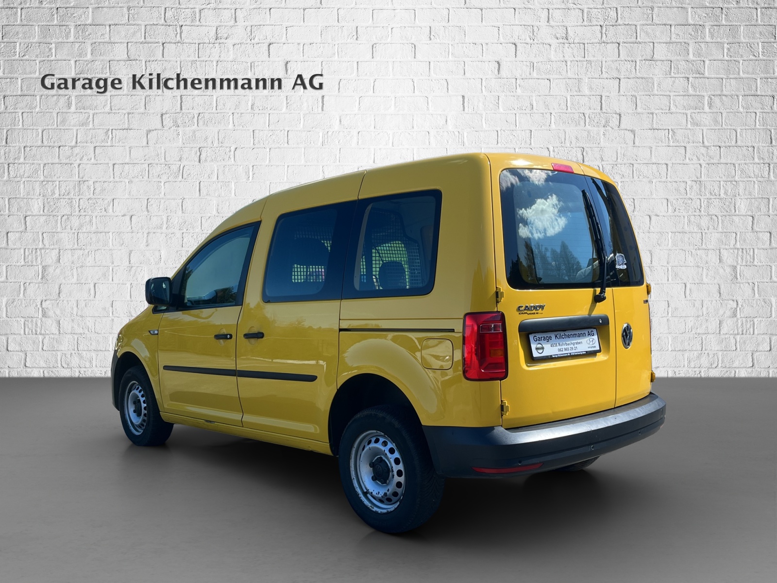 VW Caddy 2.0TDI BlueMotion Technology-image-2