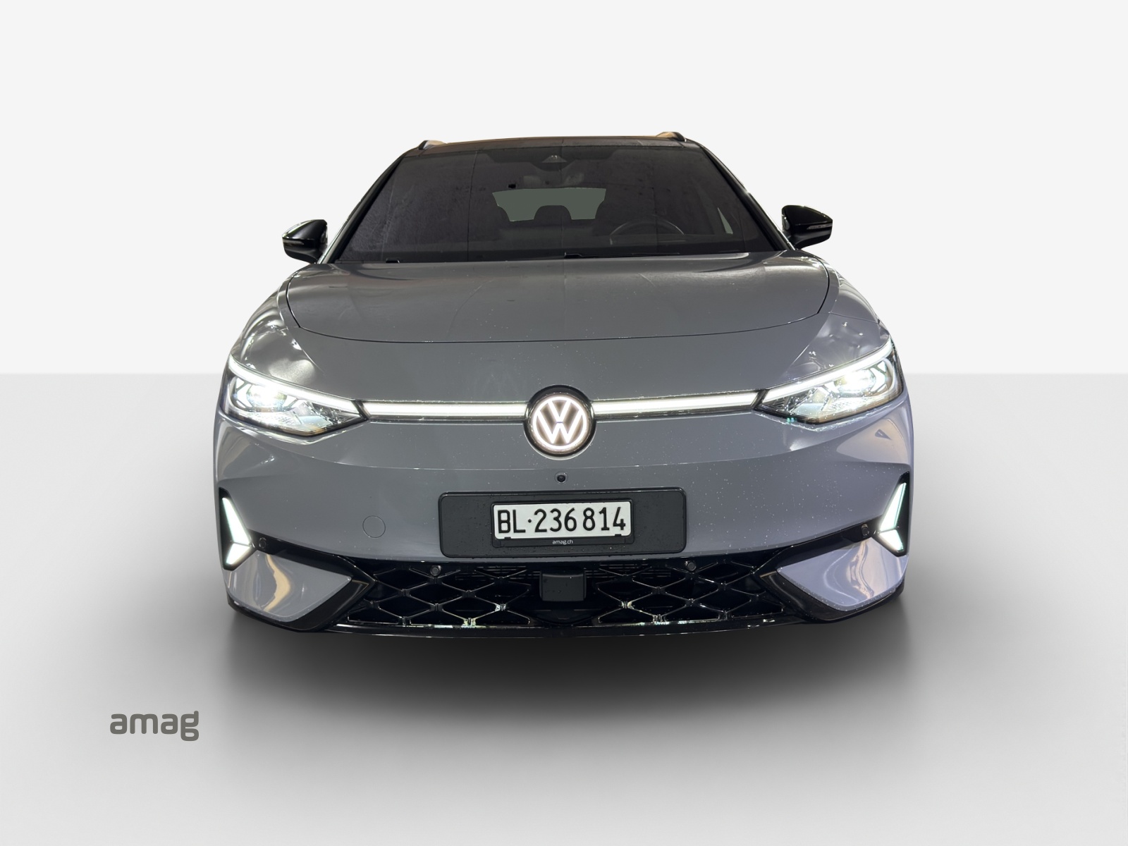 VW ID.7 Tourer GTX 86 kWh GTX United 4 Motion-image-6