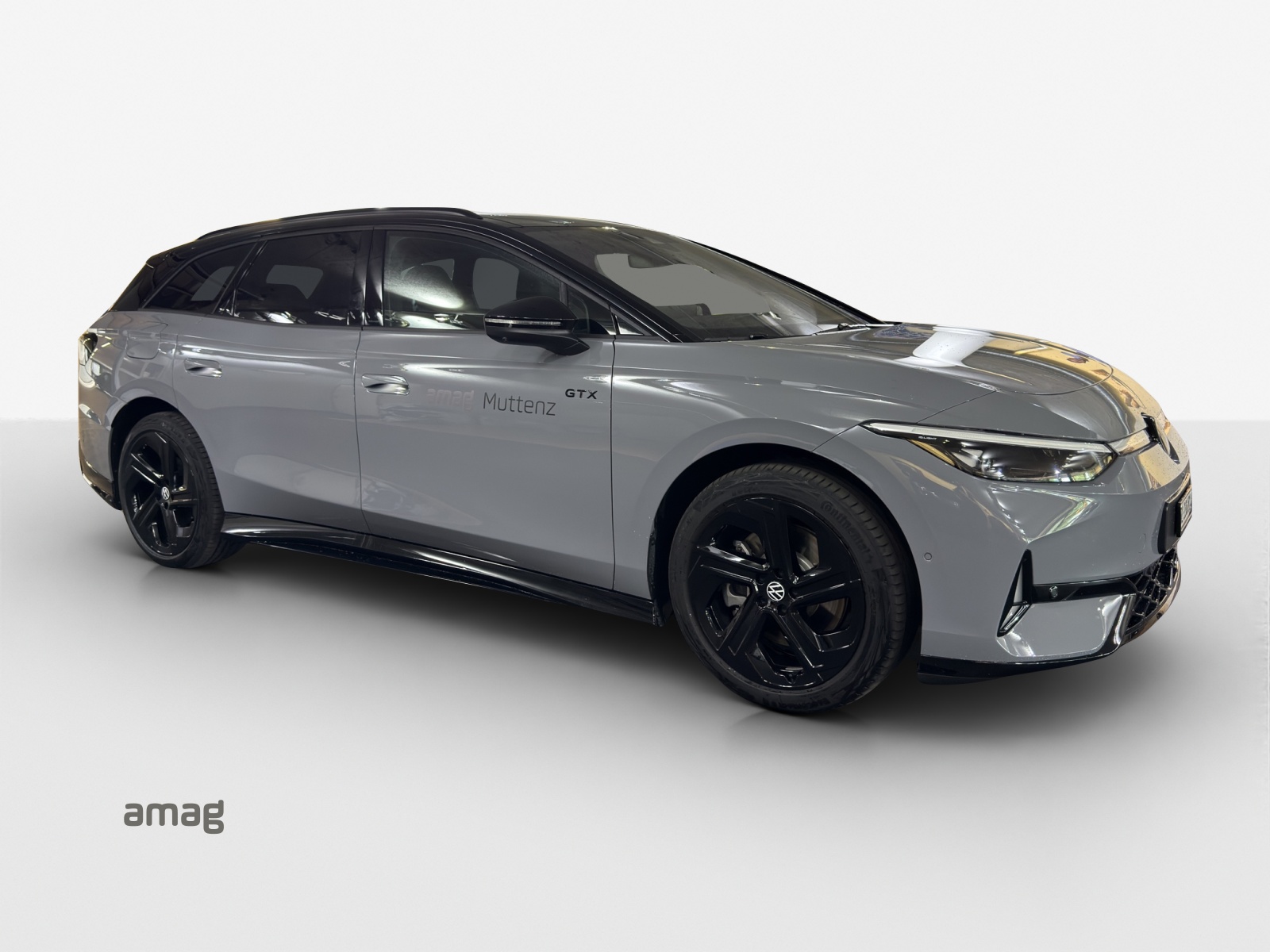VW ID.7 Tourer GTX 86 kWh GTX United 4 Motion-image-5