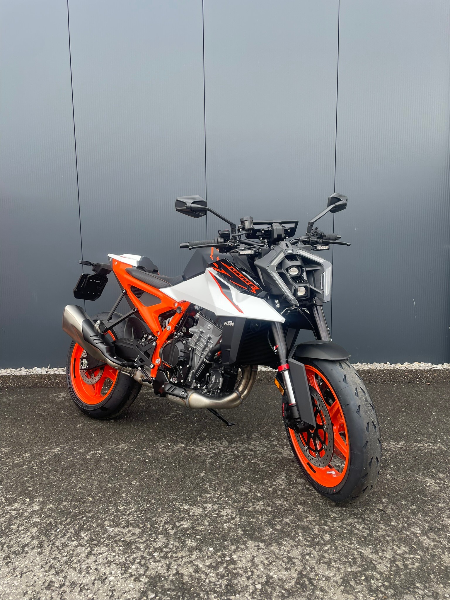 KTM 990 Duke R