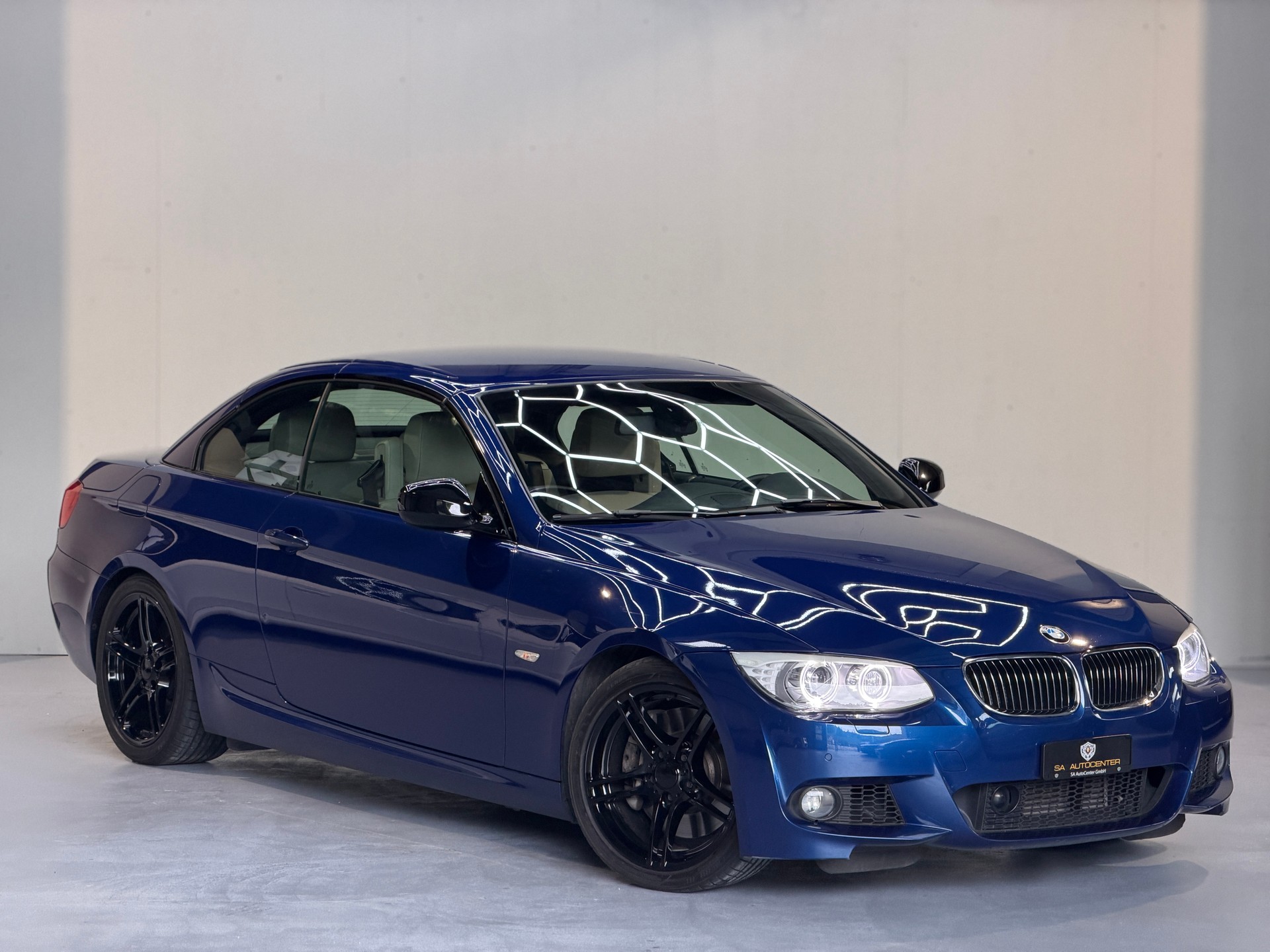BMW 335i Cabriolet DSG-image-2