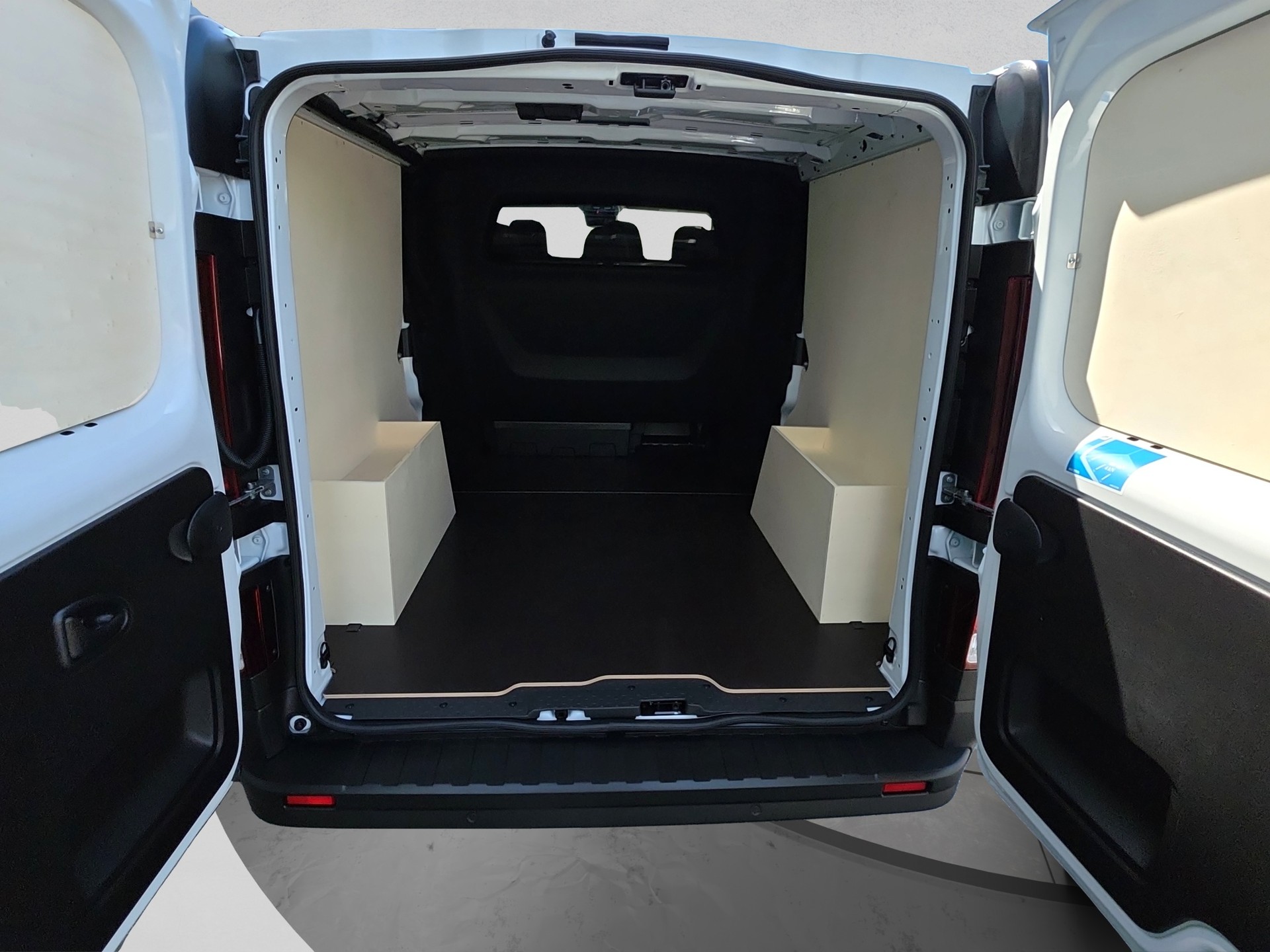 RENAULT Trafic 2.0 Blue dCi 130 Advance L2H1 EN-image-15