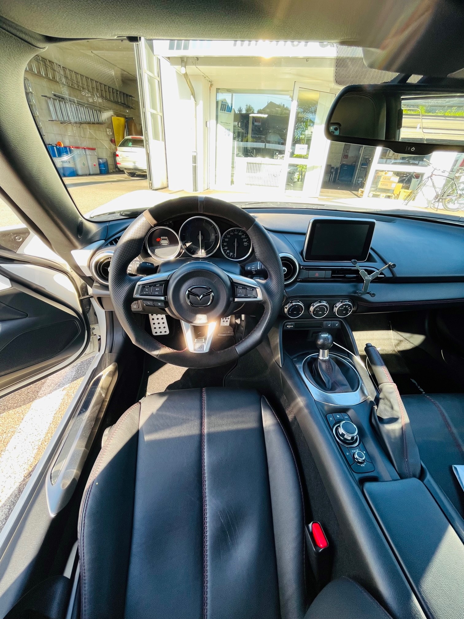 MAZDA MX-5 RF SKYACTIV-G 160 Revolution-image-8
