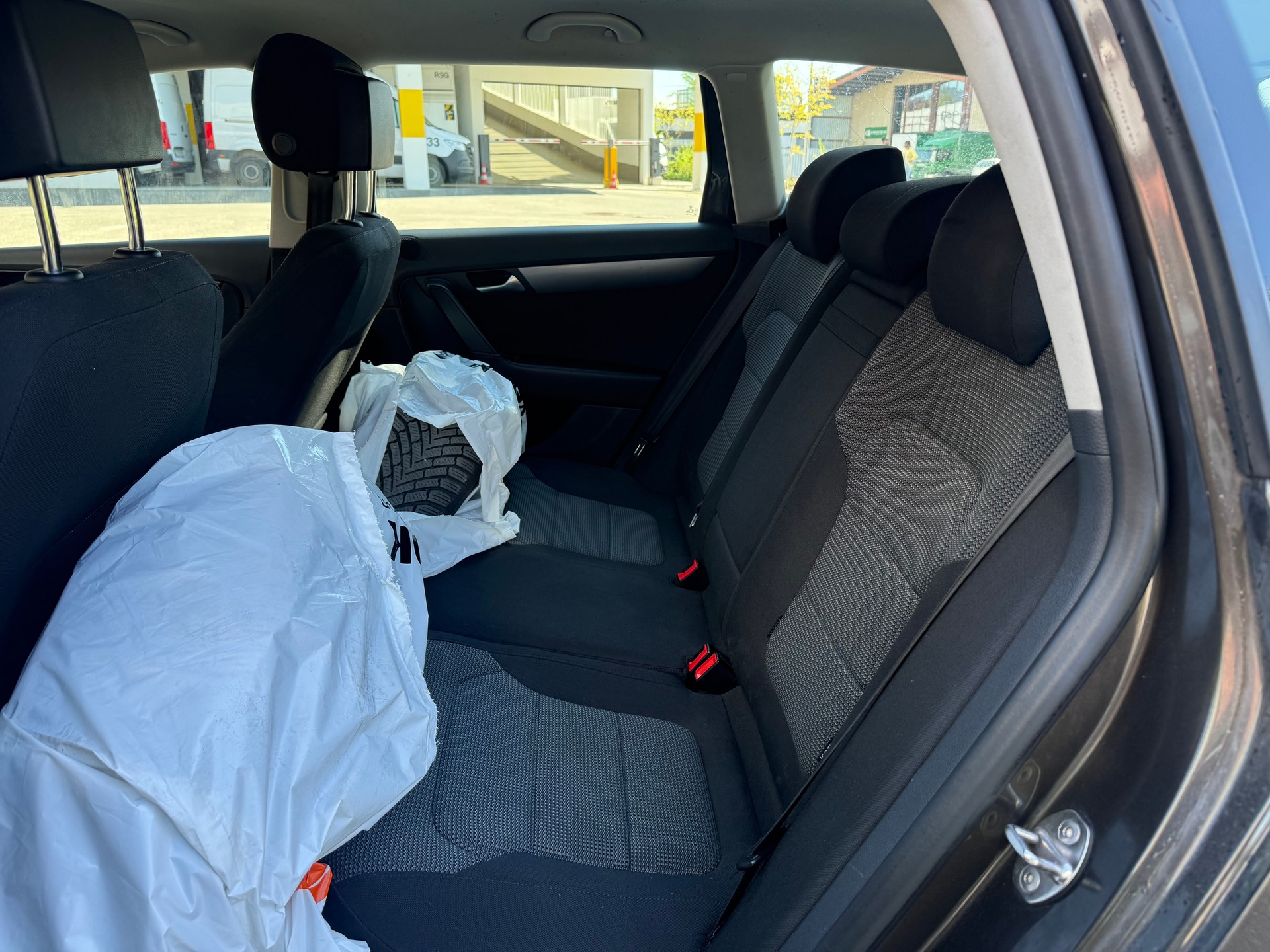 VW Passat Variant 1.8 TSI Highline-image-8