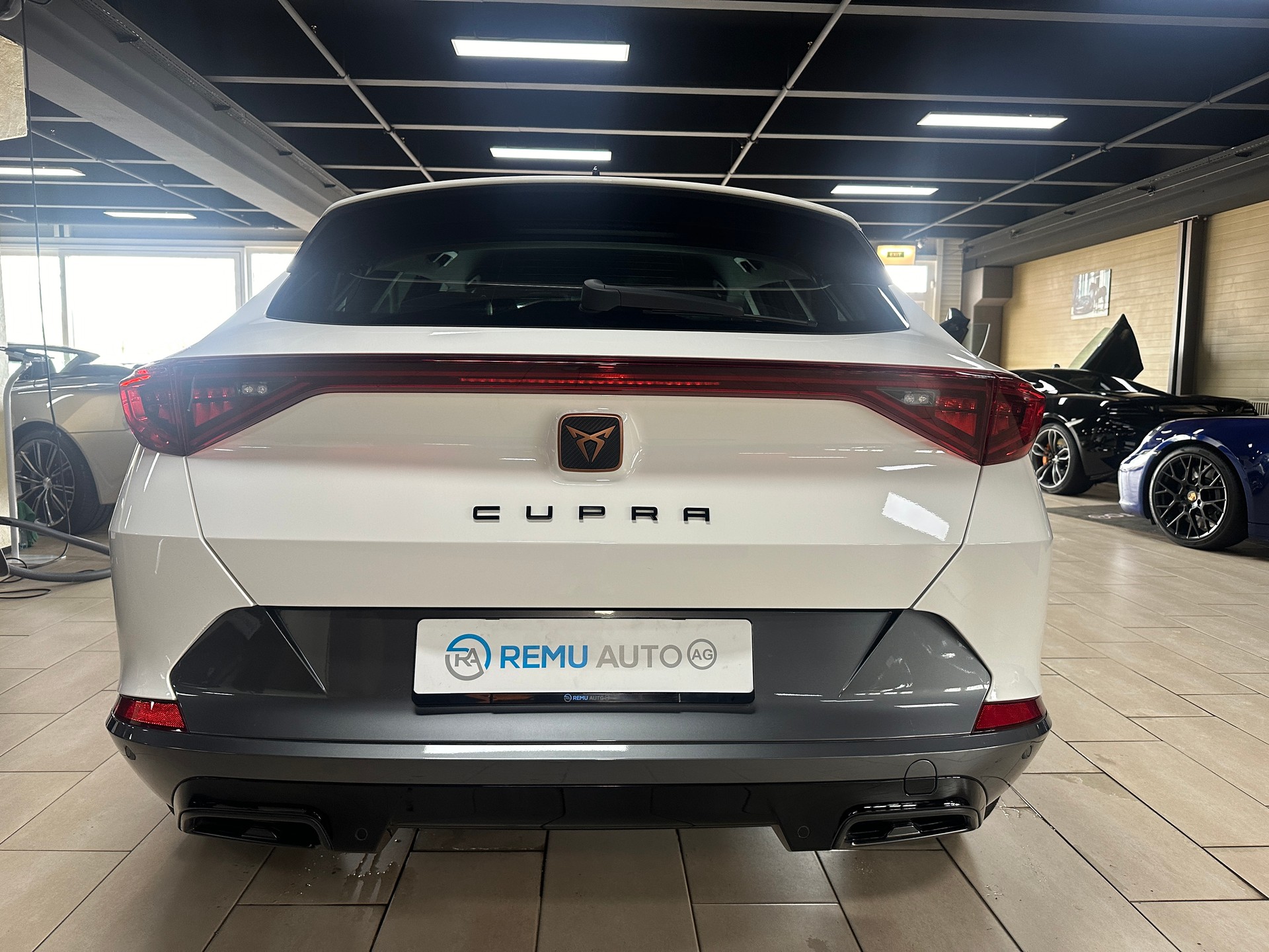 CUPRA Formentor 1.4 e-HYBRID pHEV DSG-image-3