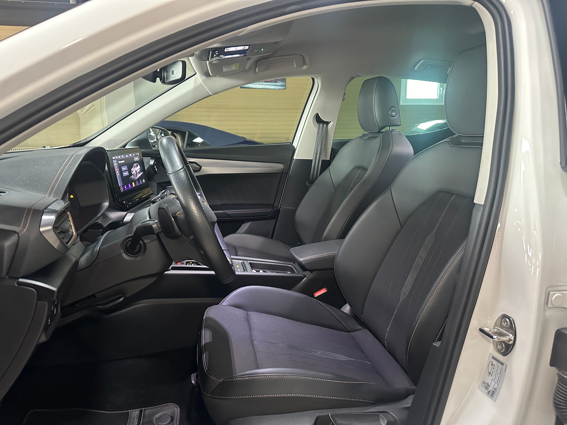 CUPRA Formentor 1.4 e-HYBRID pHEV DSG-image-12