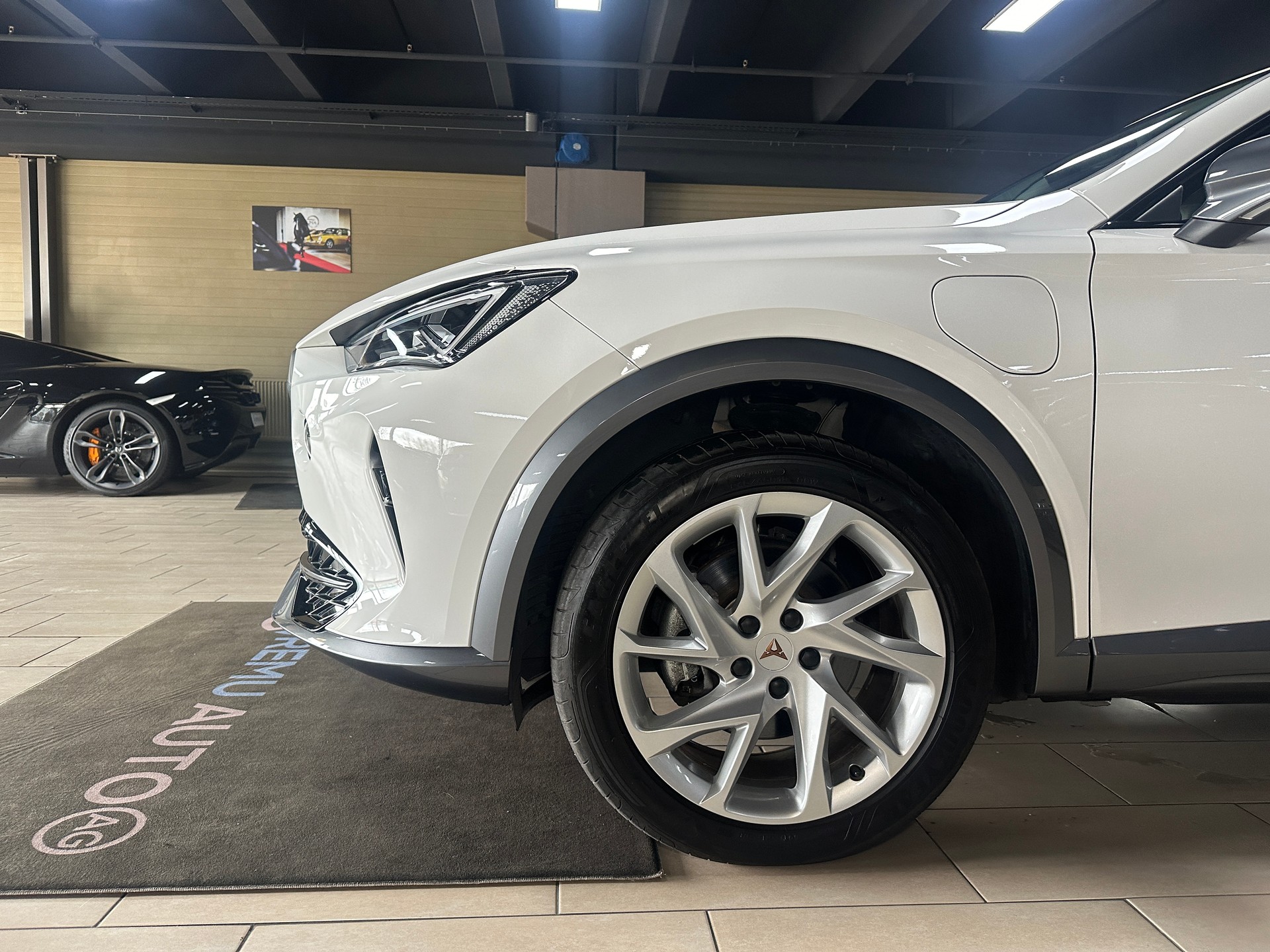 CUPRA Formentor 1.4 e-HYBRID pHEV DSG-image-10