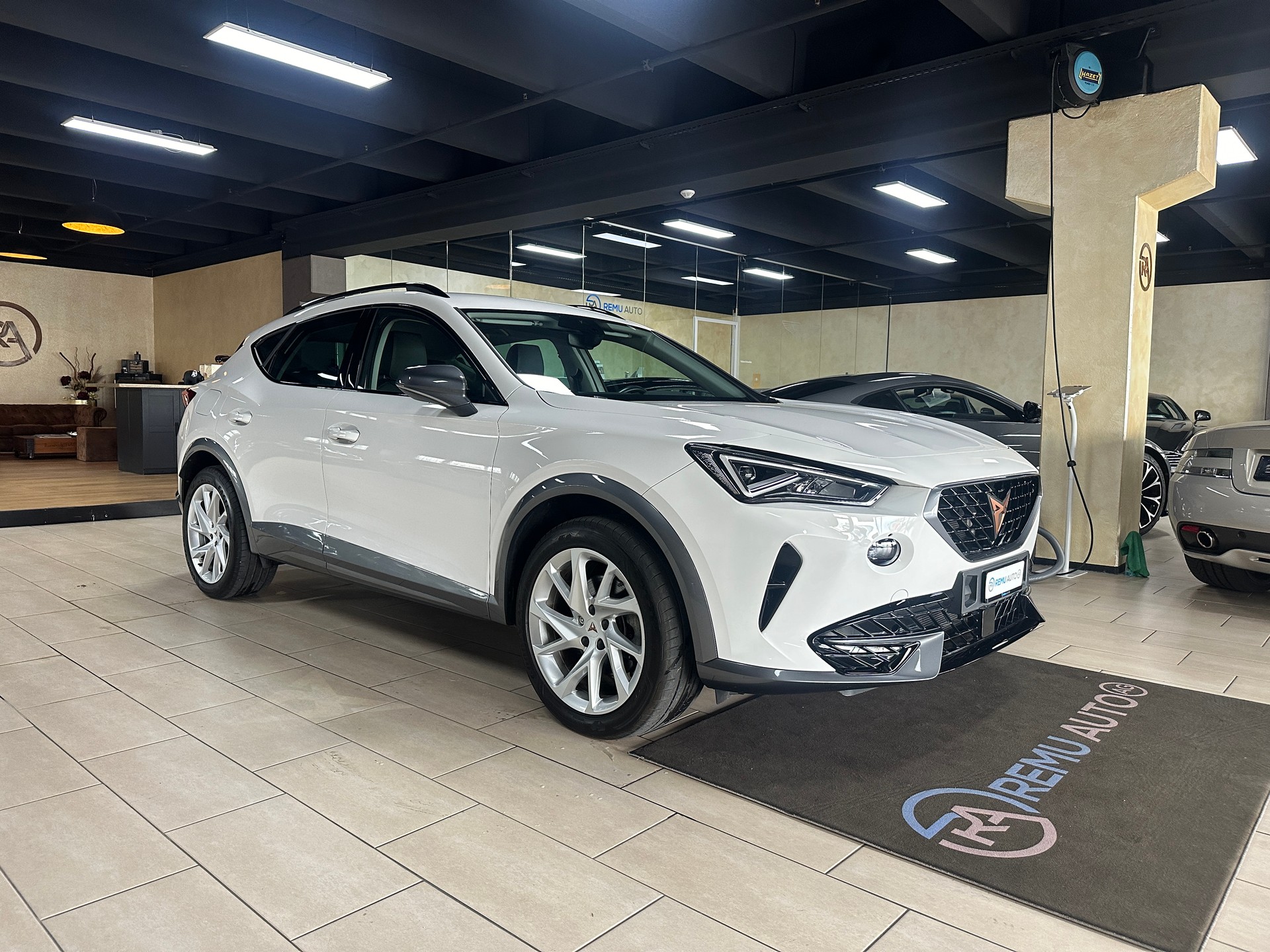 CUPRA Formentor 1.4 e-HYBRID pHEV DSG-image-0