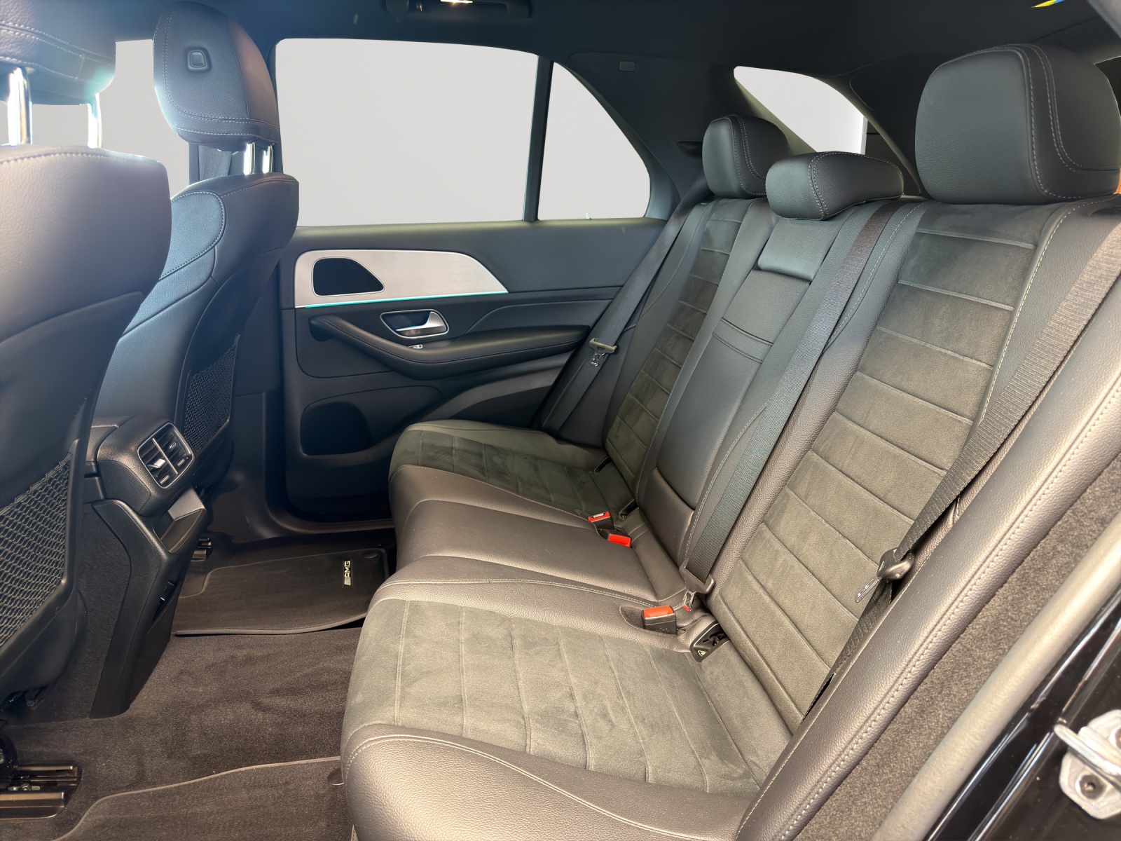 Image MERCEDES-BENZ GLE-300 GLE 300 d 4Matic AMG Line 9G-Tronic