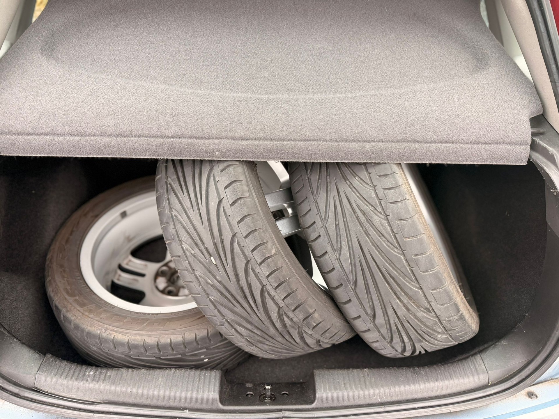 FORD Focus 1.8i 16V Carving-image-5