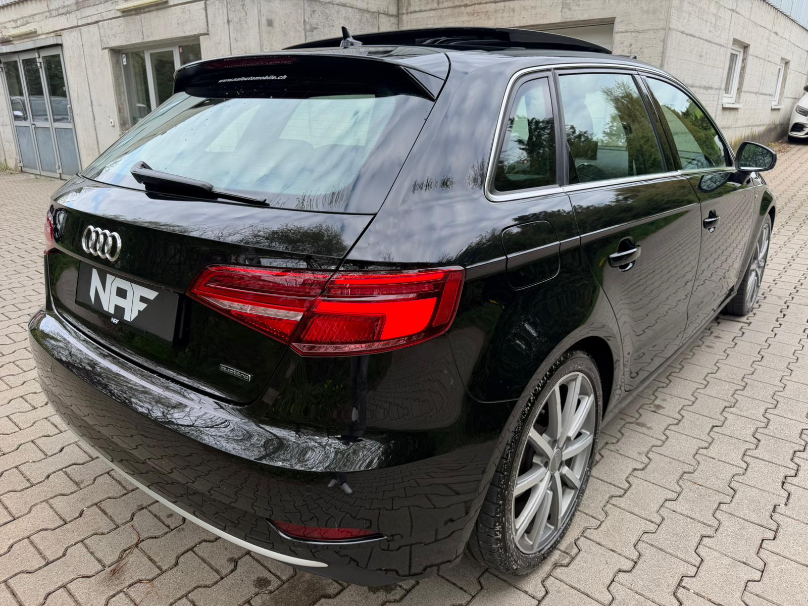 AUDI A3 Sportback 40 TFSI Sport quattro S-tronic-image-4