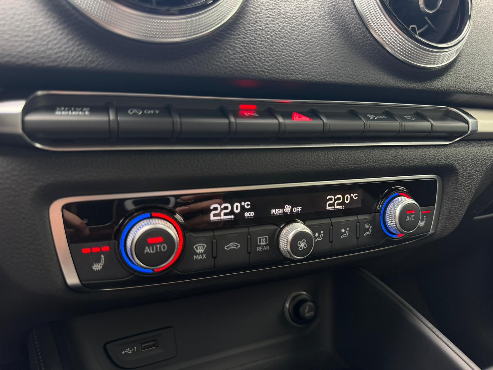 AUDI A3 Sportback 40 TFSI Sport quattro S-tronic-image-21