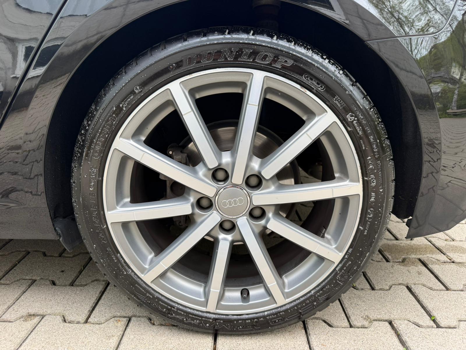 AUDI A3 Sportback 40 TFSI Sport quattro S-tronic-image-8