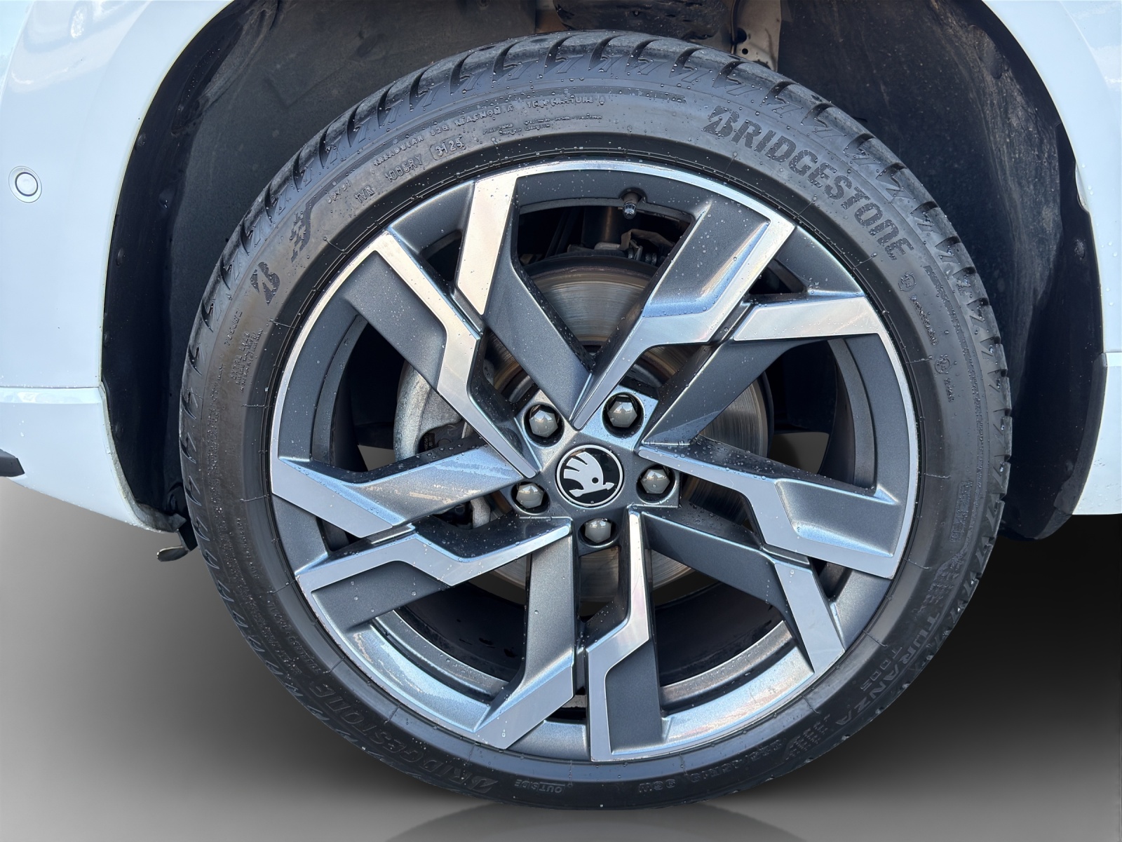 SKODA Karoq 2.0 TSI SportLine 4x4 DSG-image-13