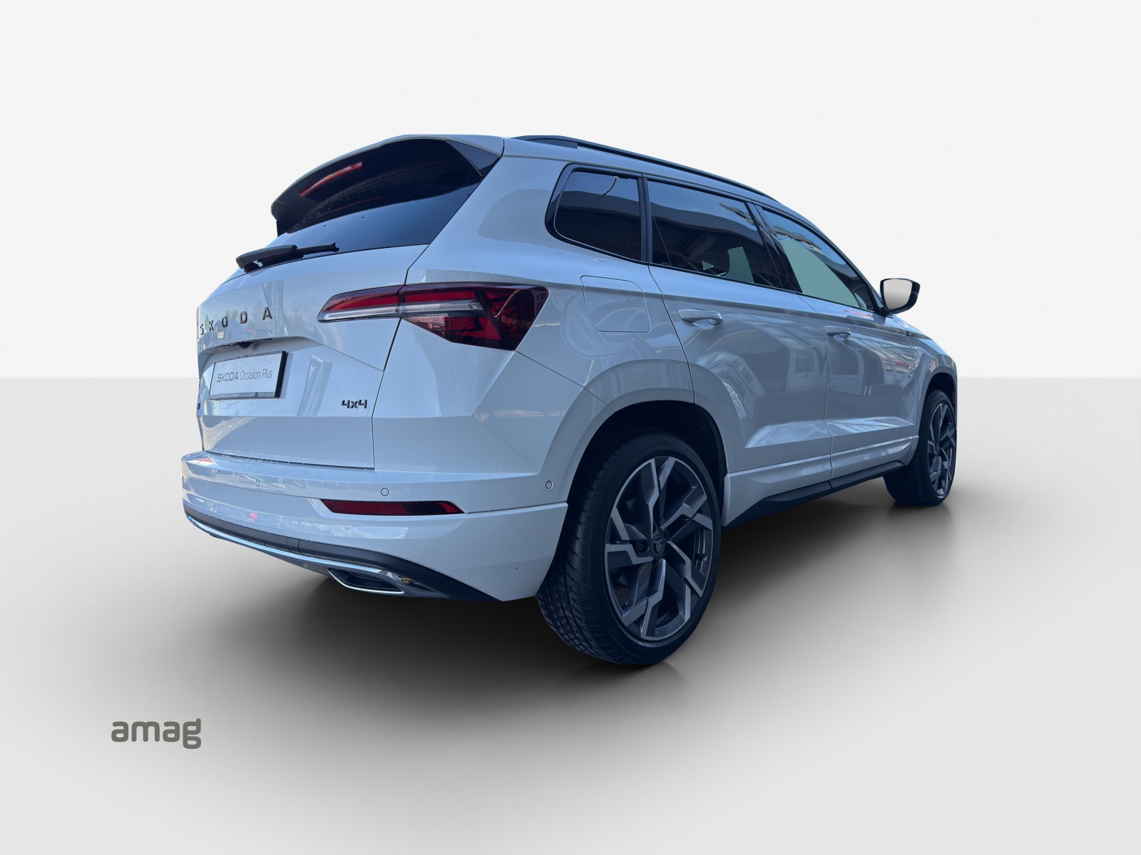 SKODA Karoq 2.0 TSI SportLine 4x4 DSG-image-4