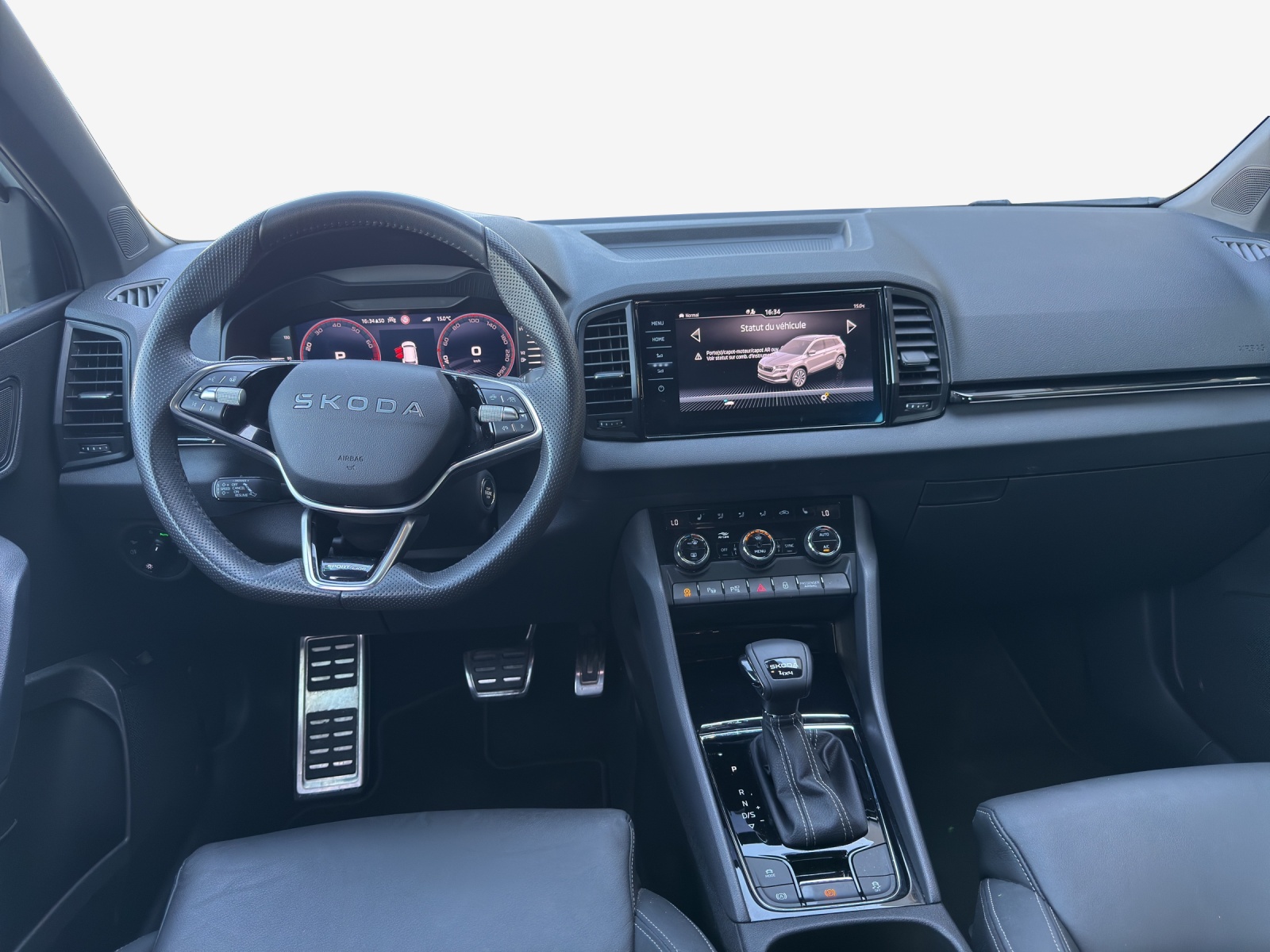 SKODA Karoq 2.0 TSI SportLine 4x4 DSG-image-8