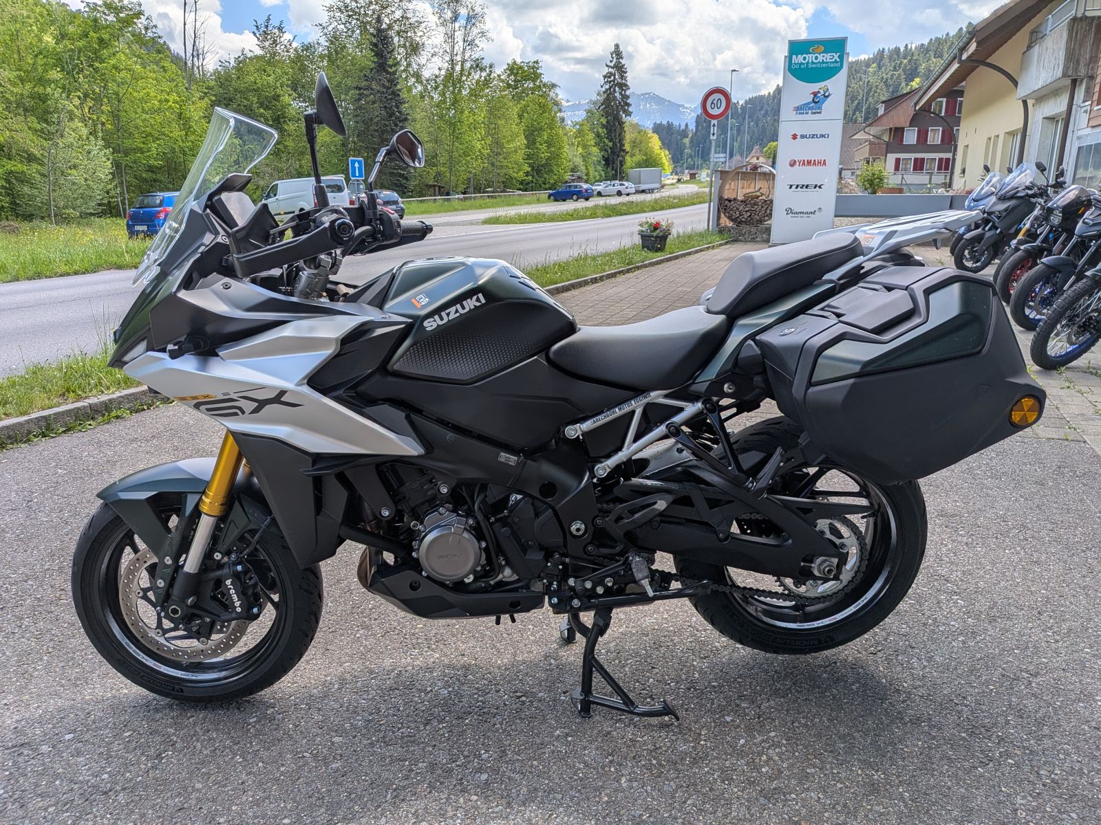 SUZUKI GSX-S 1000 GX Travel-image-3