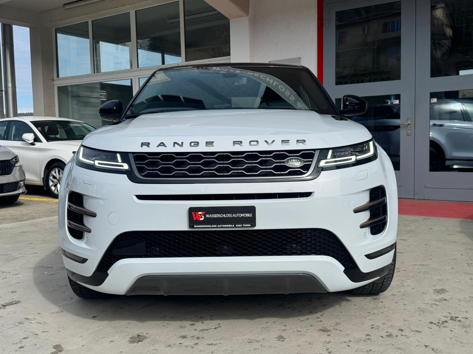 LAND ROVER Range Rover Evoque R-Dyn First Edi P 250 HSE AT9-showroom-element-2