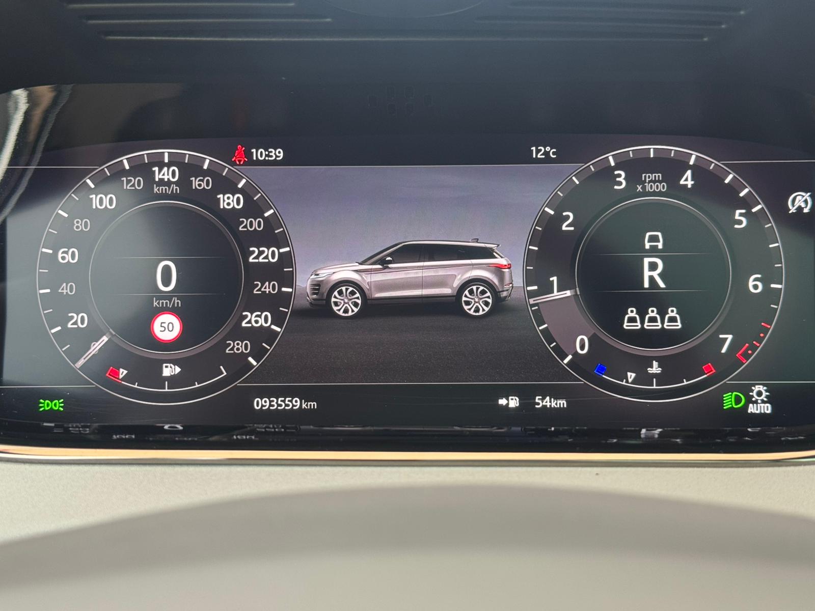 LAND ROVER Range Rover Evoque R-Dyn First Edi P 250 HSE AT9-image-18