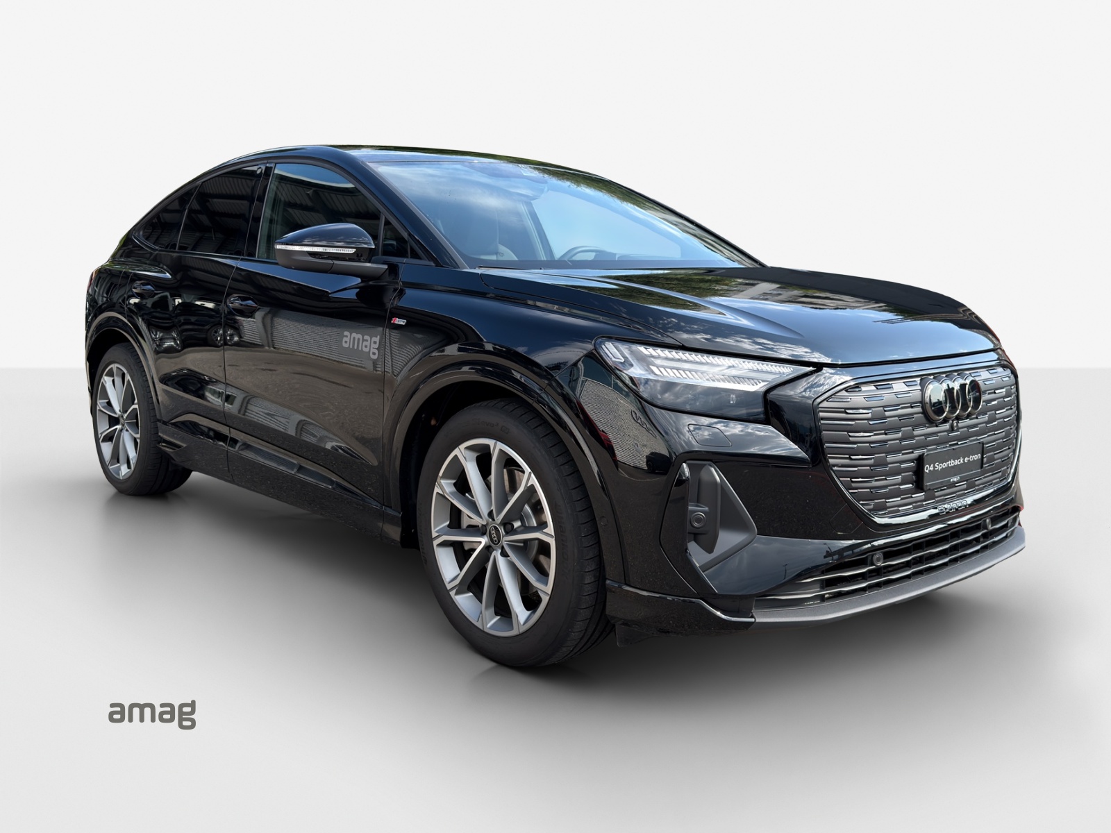 AUDI Q4 Sportback e-tron 45 Edition Swiss Ski quattro-image-7