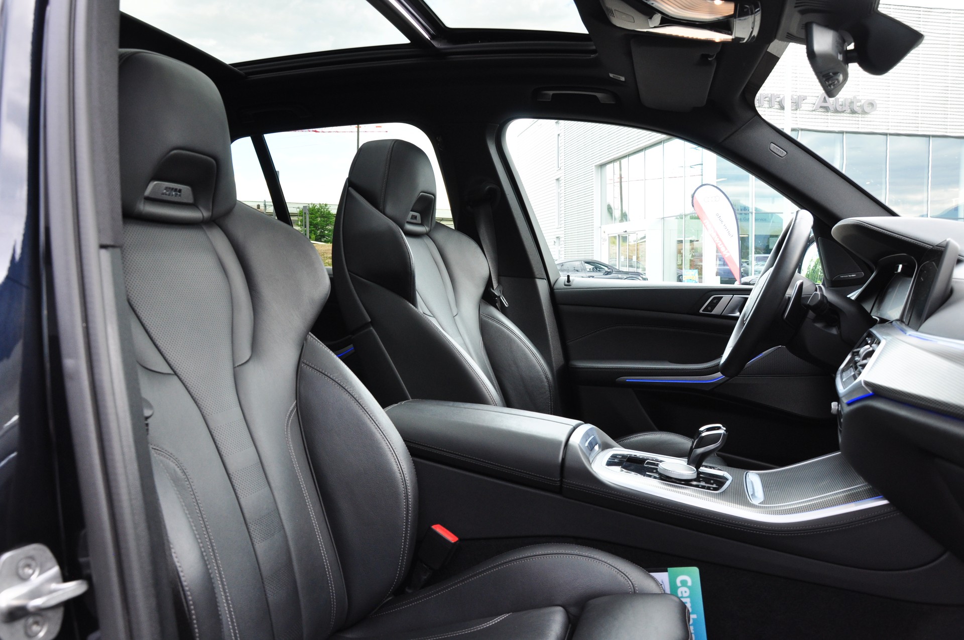 BMW X5 xDrive 48V 40d M Sport Steptronic-image-19