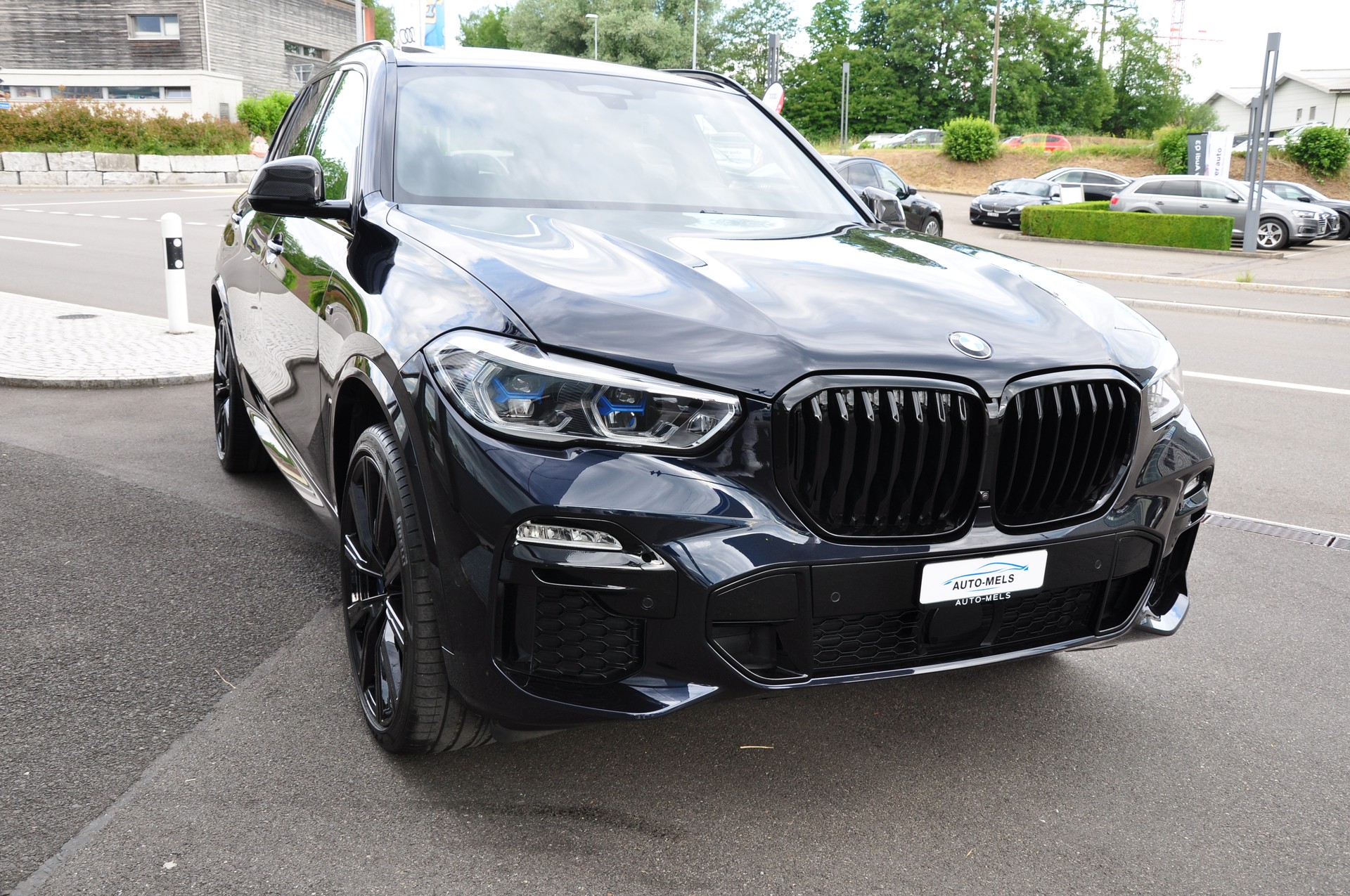 BMW X5 xDrive 48V 40d M Sport Steptronic-image-13