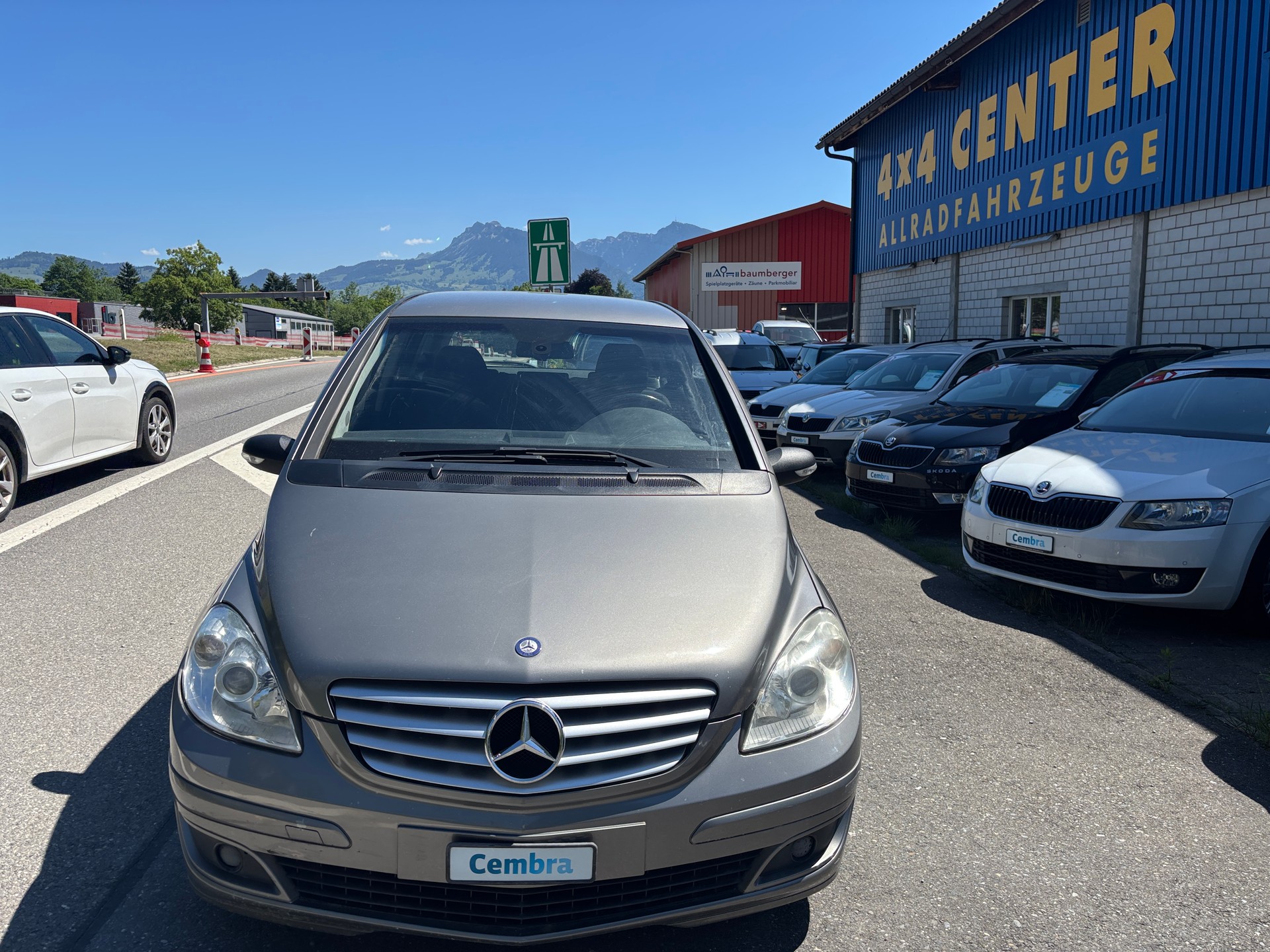 MERCEDES-BENZ B 180 CDI-image-1