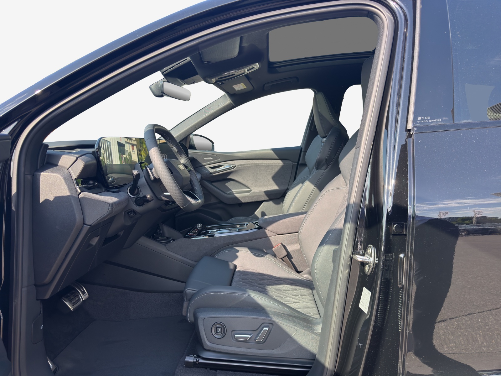 AUDI SQ6 e-tron quattro-image-7