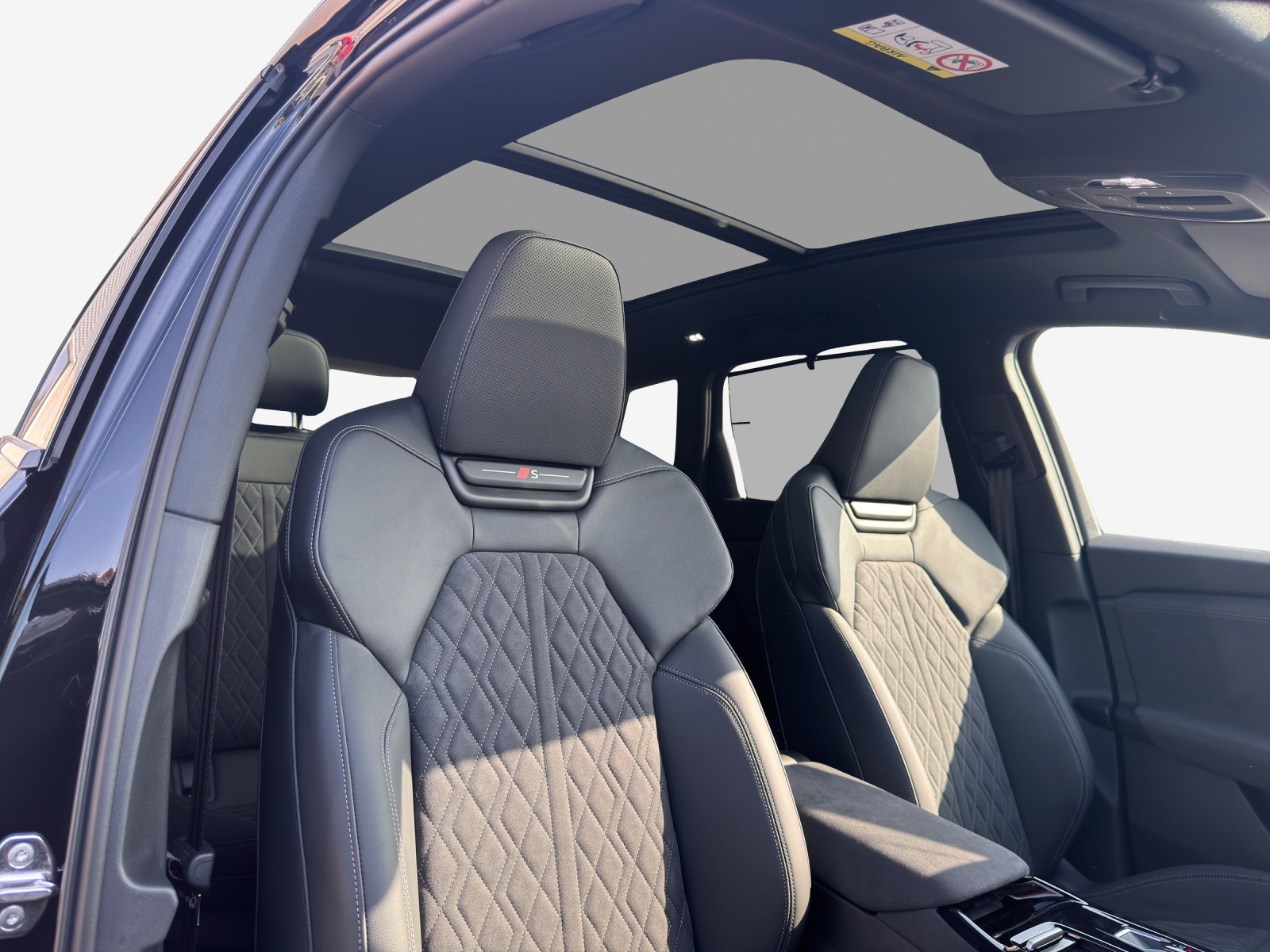 AUDI SQ6 e-tron quattro-image-14