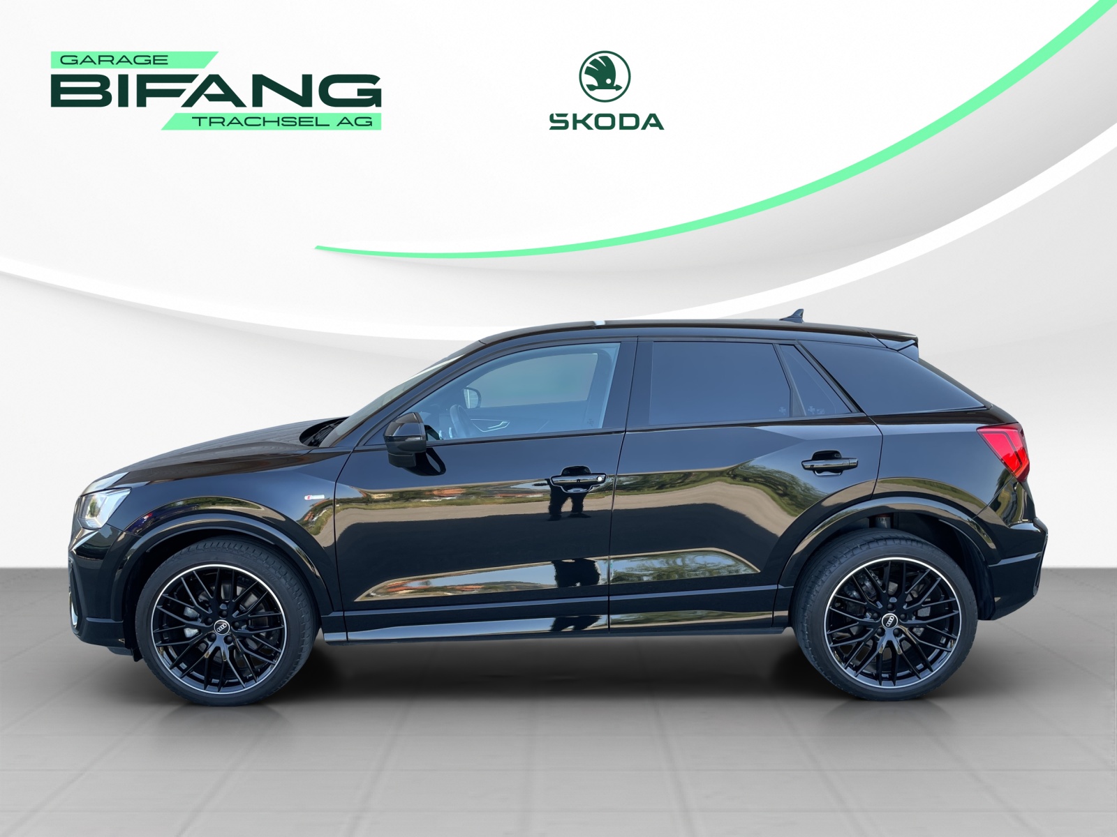 AUDI Q2 35 TFSI S line S-tronic-image-2