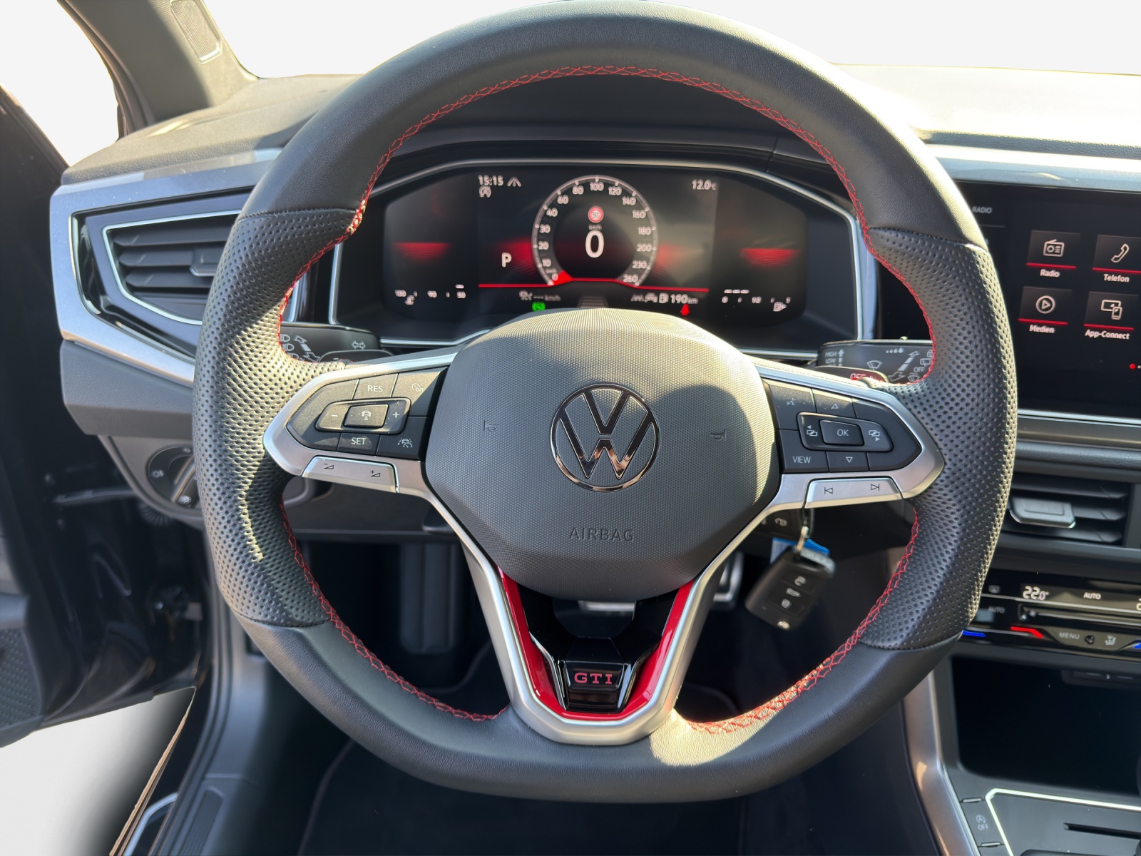 VW Polo 2.0 TSI GTI DSG-image-9