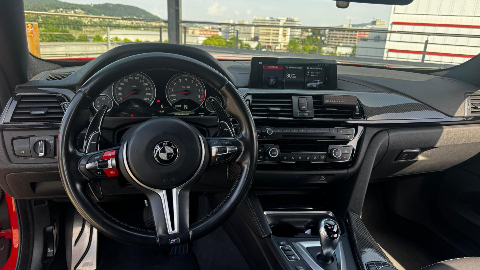 BMW M4 Coupé DKG-image-11