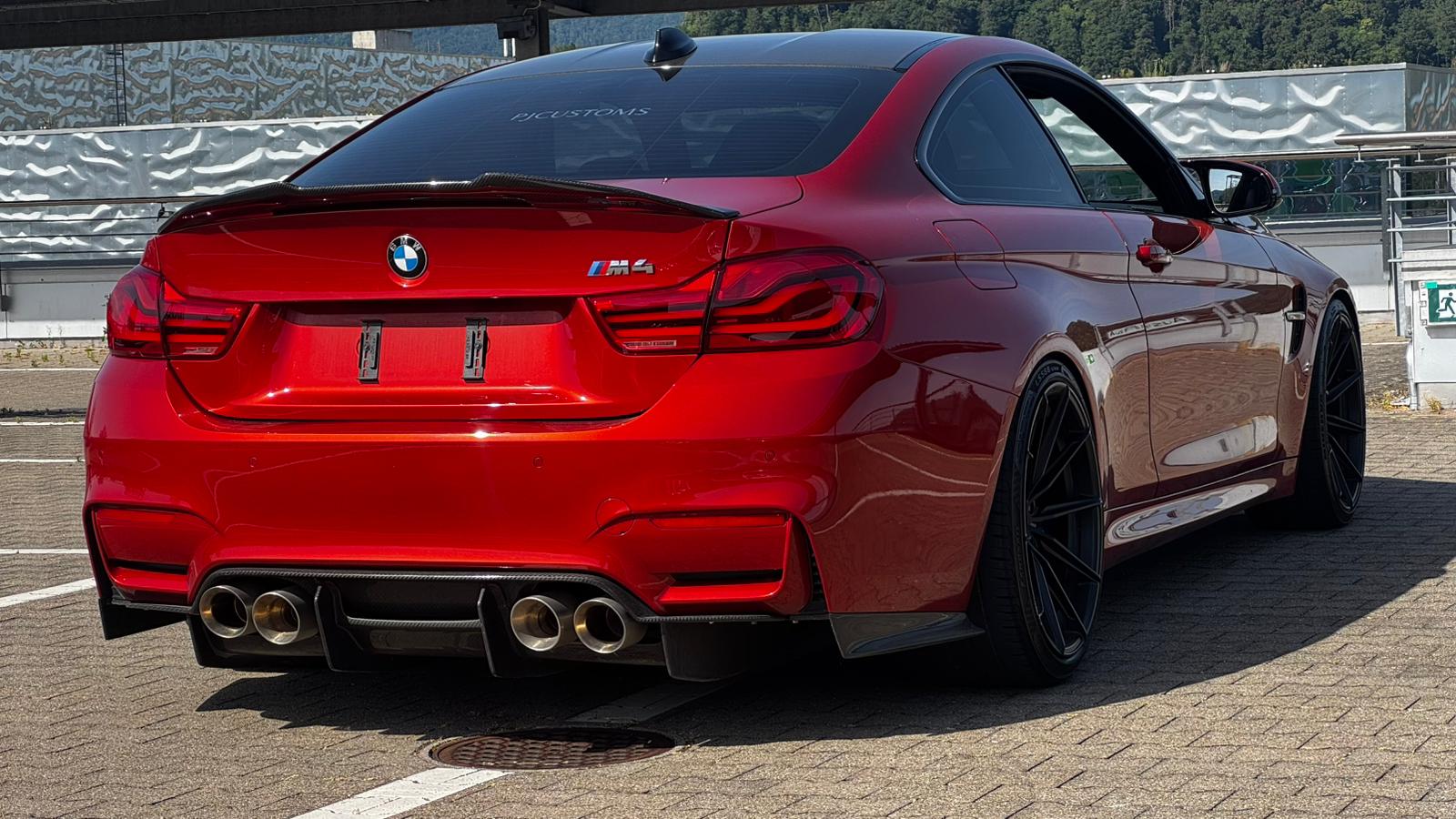 BMW M4 Coupé DKG-image-4
