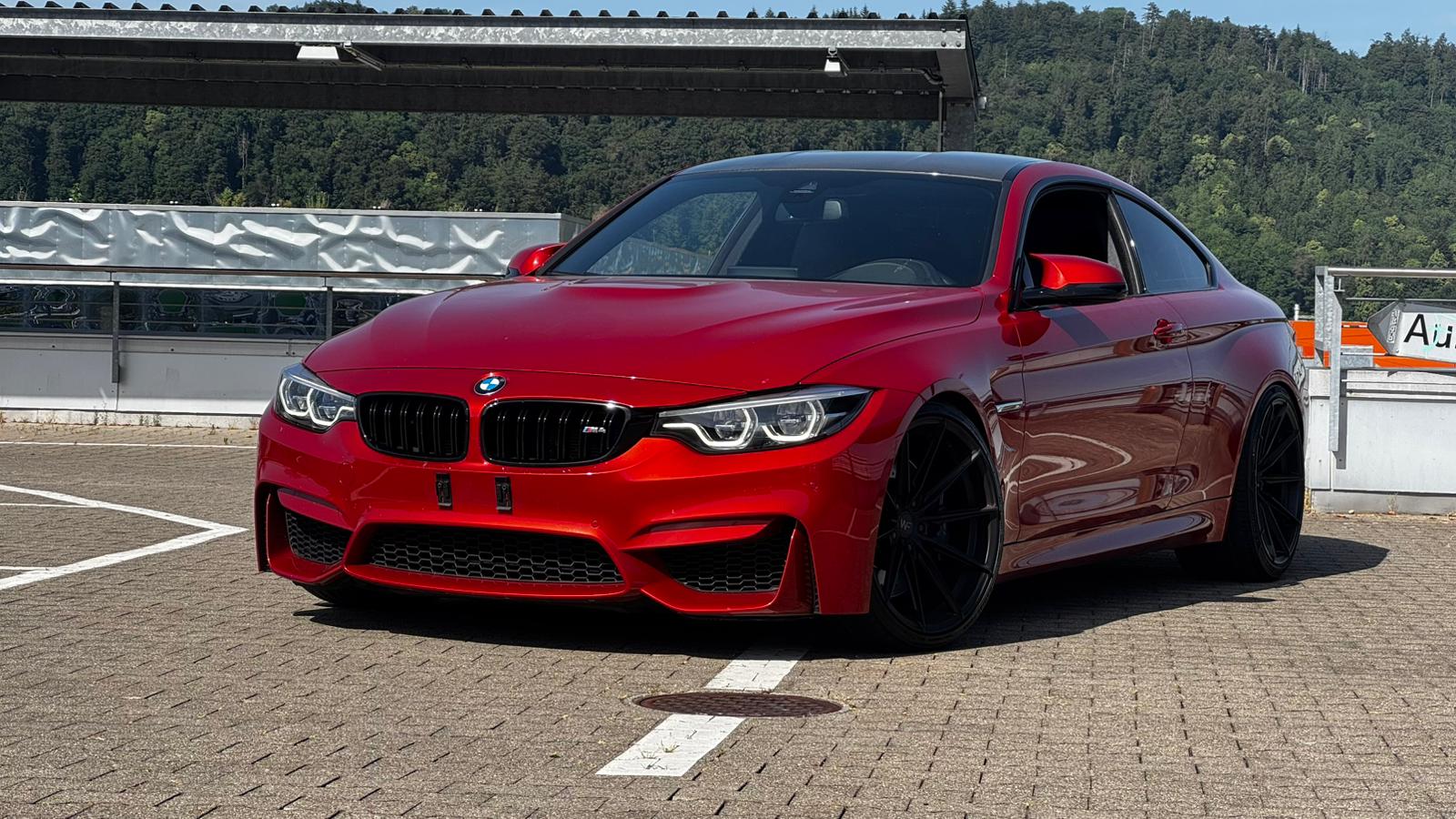 BMW M4 Coupé DKG