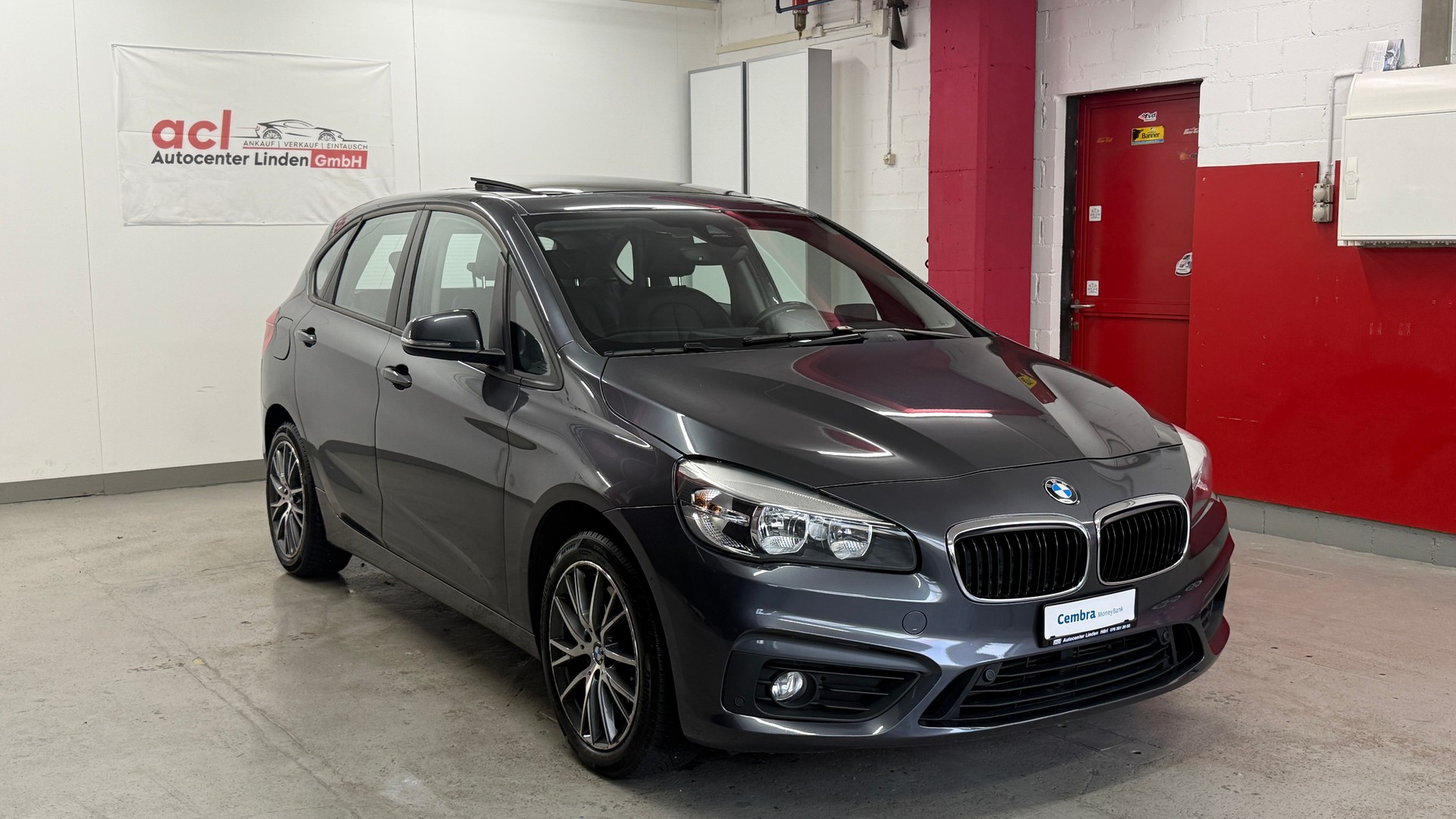 BMW 225i xDrive Active Tourer Steptronic, frisch ab MFK, BMW Service, 4X4, Abstandregler, Leder, DAB, SHD, 1 J. 20000km Garantie