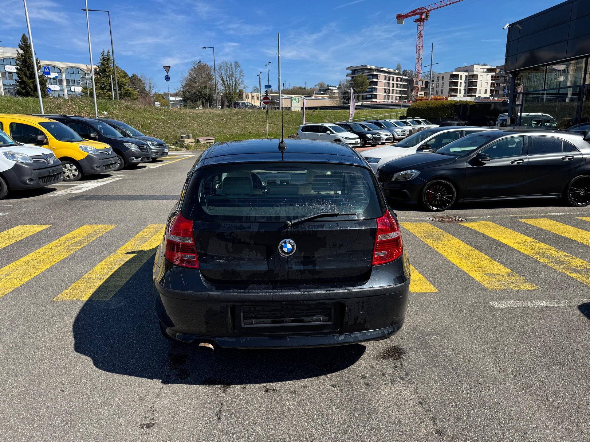 BMW 118d-image-9